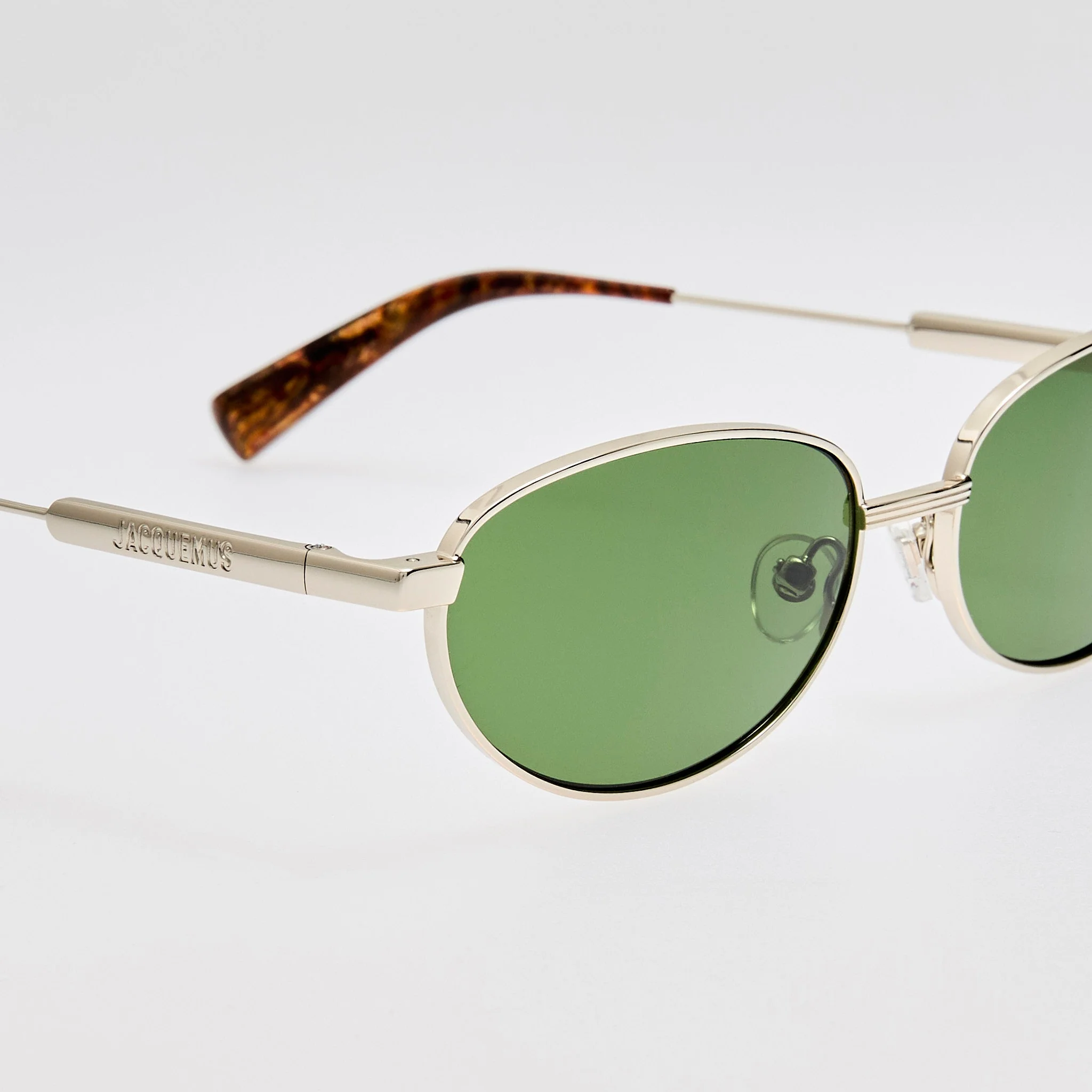 Alba Sunglasses in Silver - Image 5