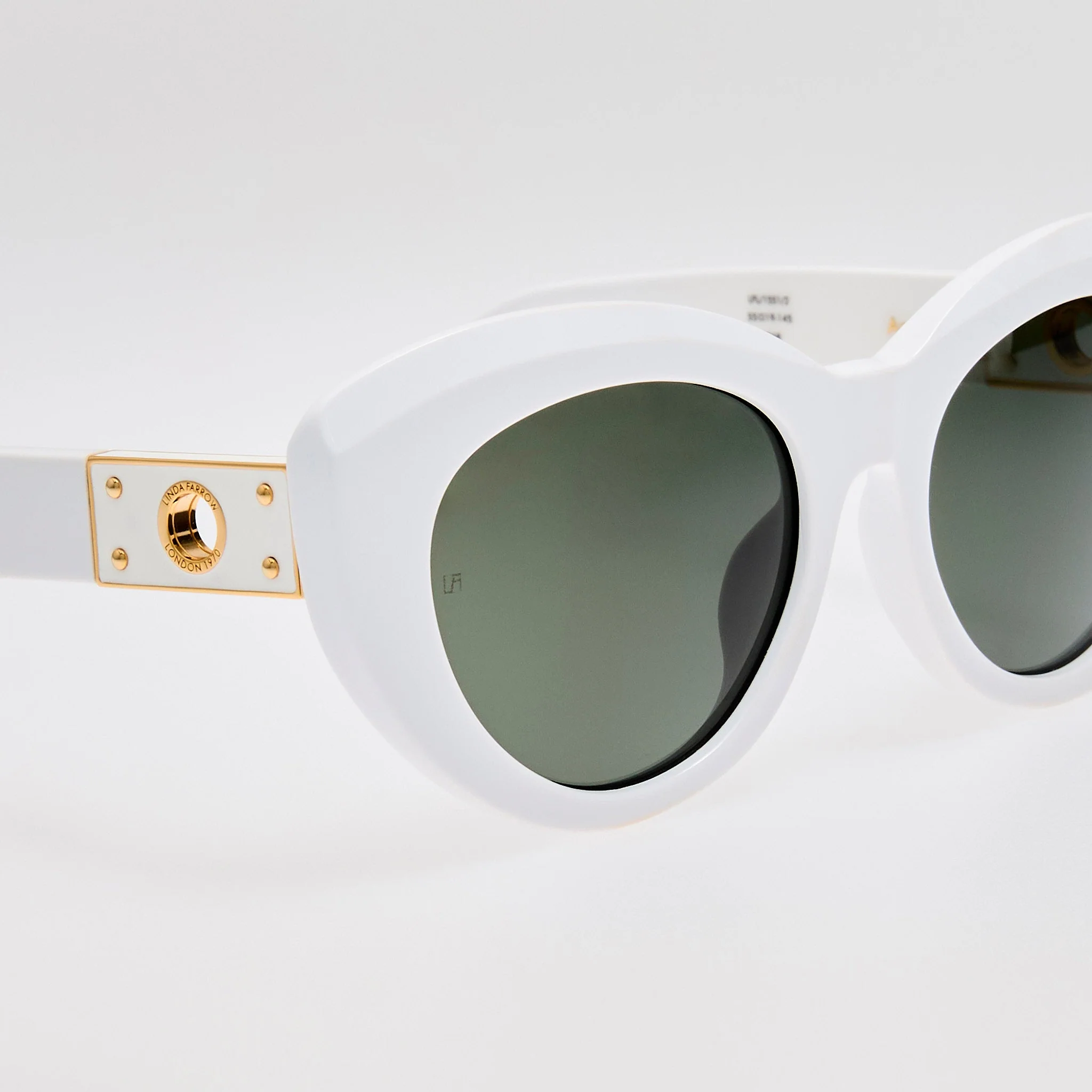 Anna Sunglasses in White - Image 4