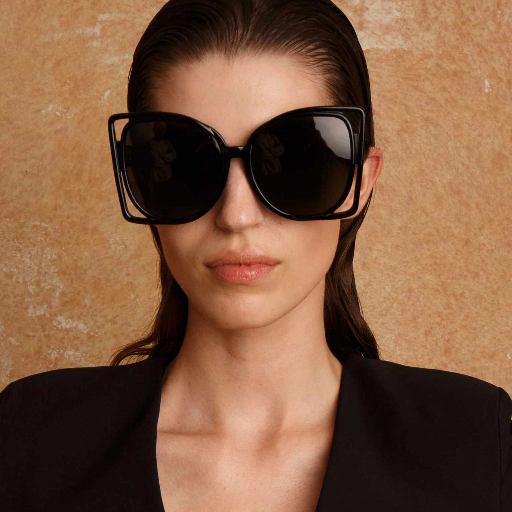 Astra Sunglasses in Black - Image 3