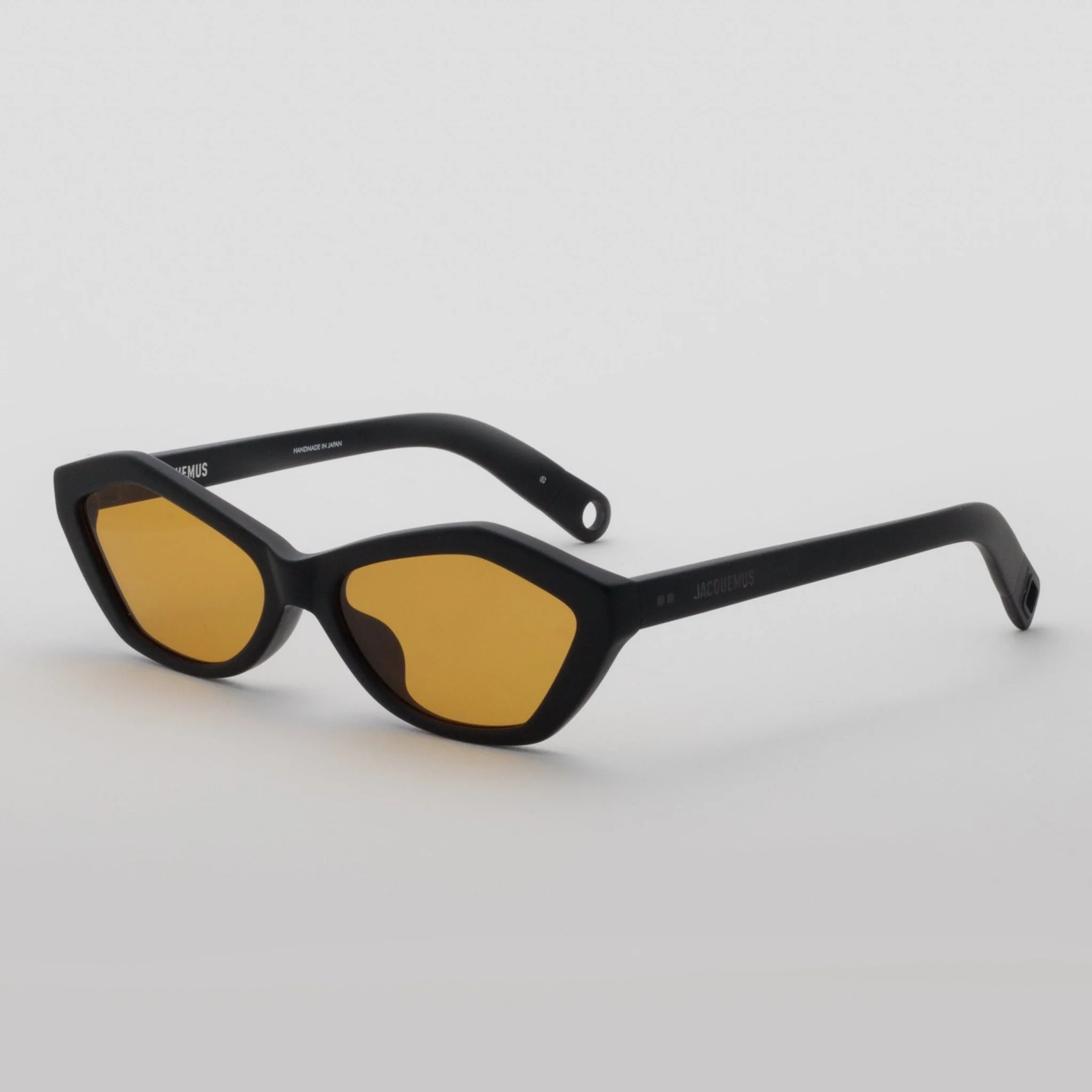 Bambino Angular Sunglasses in Matt Black - Image 2