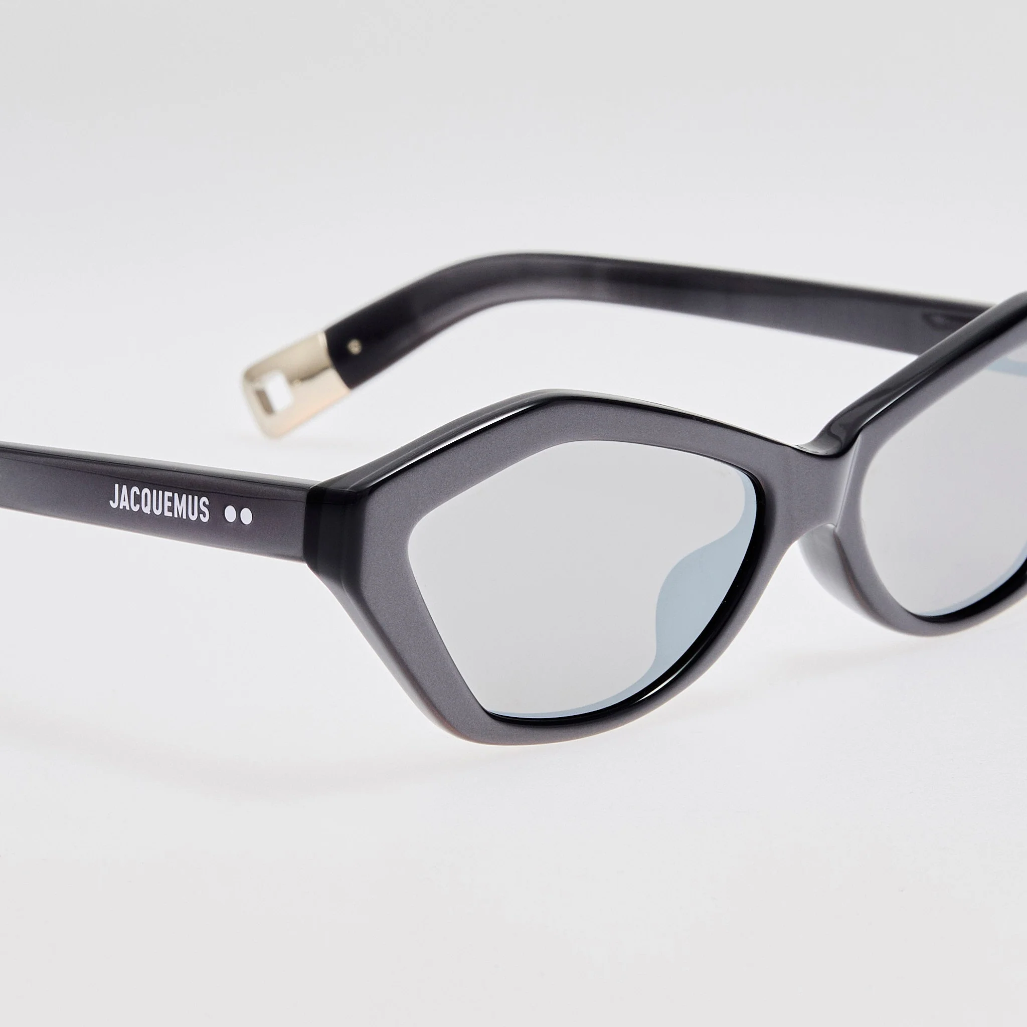 Bambino Sunglasses in Metallic Gunmetal - Image 4