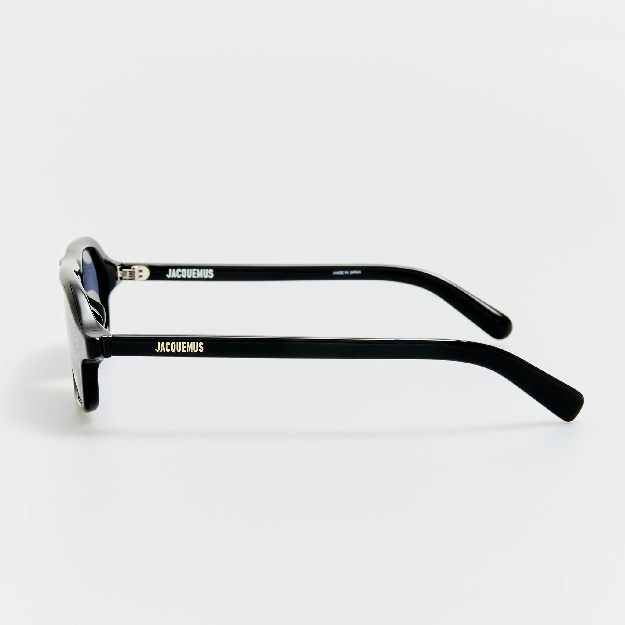 Becane Sunglasses in Black - Image 3