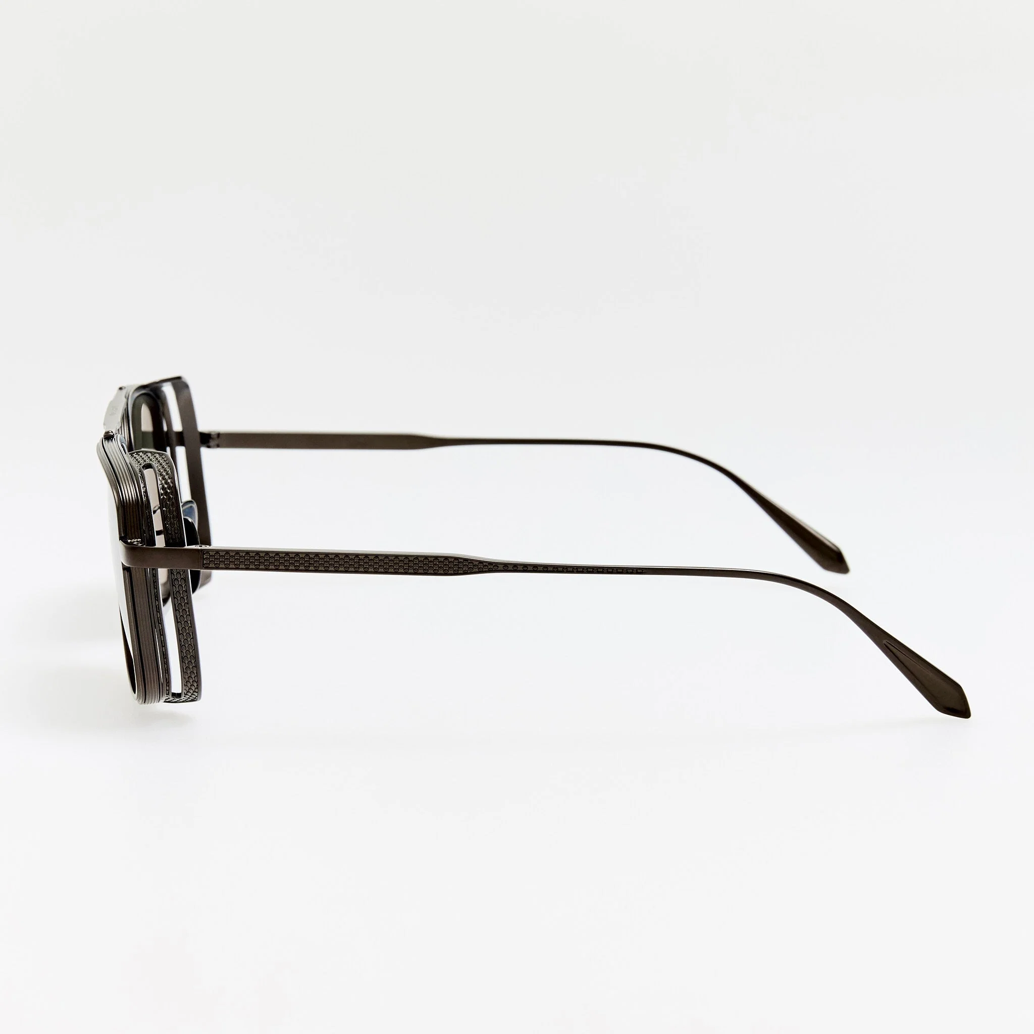 Boyd Explorer Sunglasses in Matt Black Nickel - Image 10
