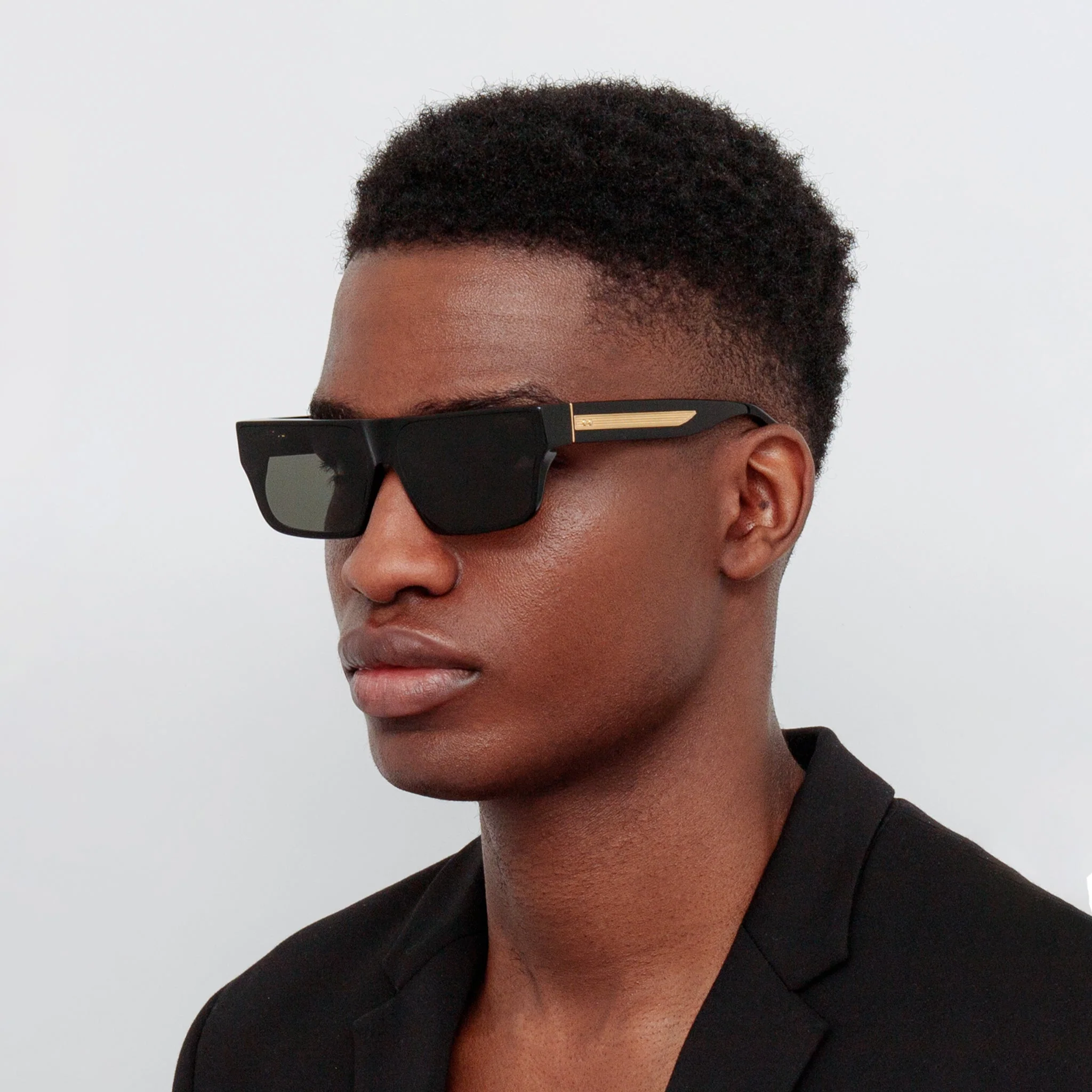 Brady Sunglasses in Black - Image 3