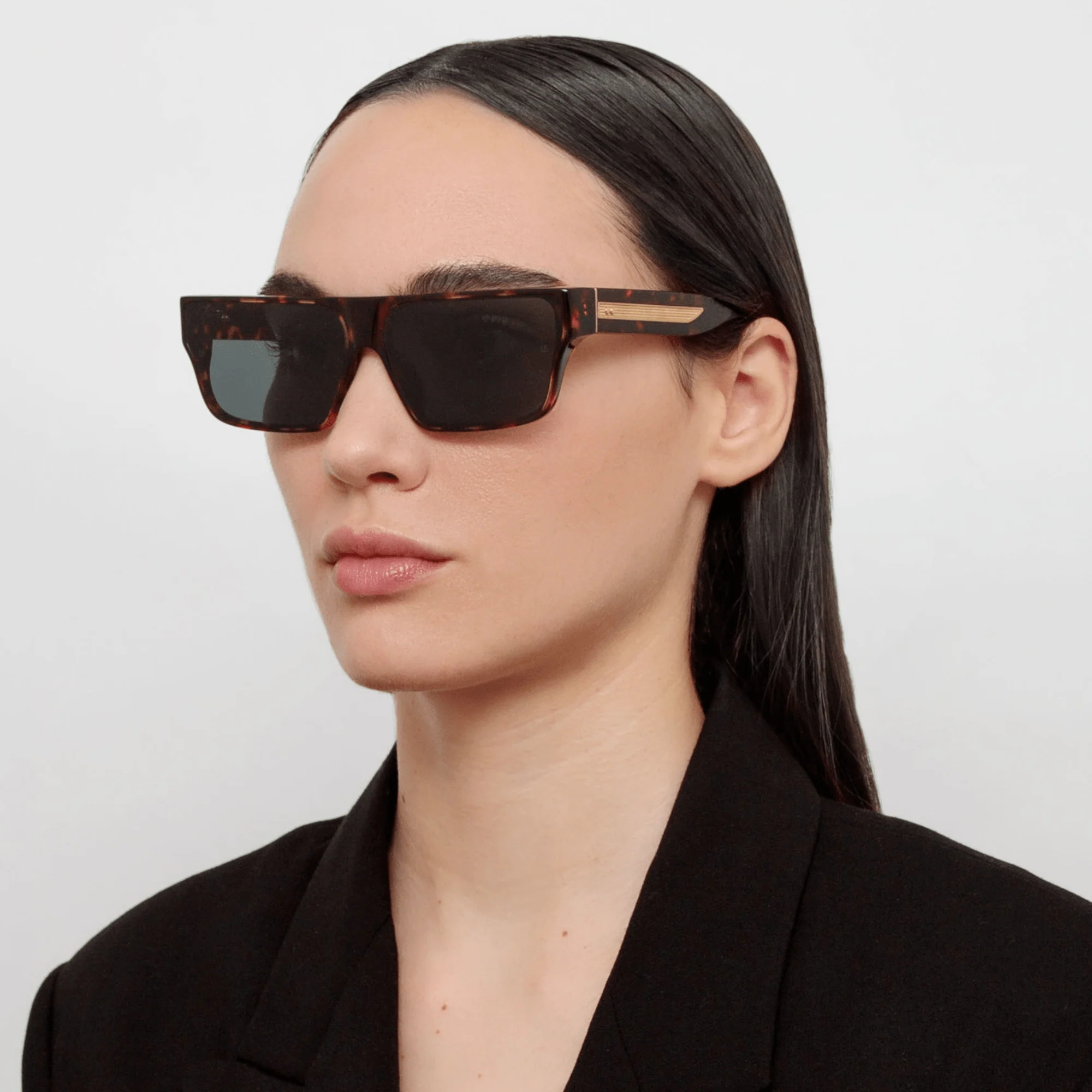 Brady Sunglasses in Tortoiseshell - Image 4
