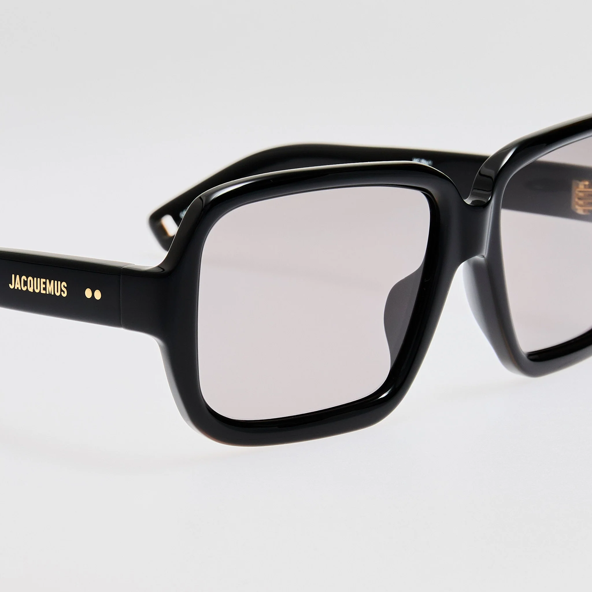 Cabana Oversize Sunglasses in Black - Image 4