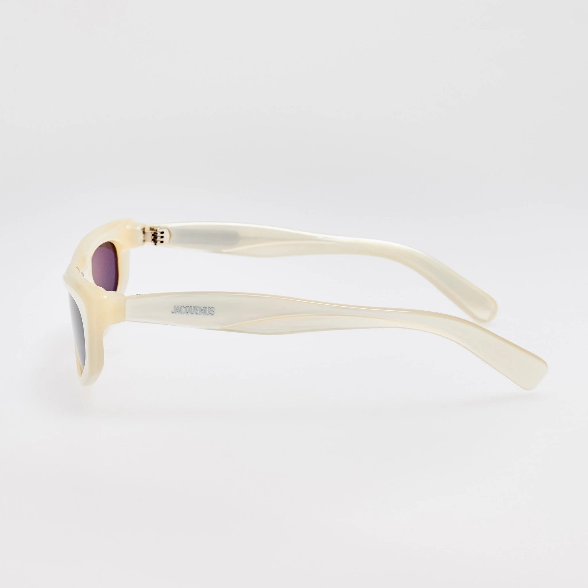 Casco Sunglasses in Metallic Pearl - Image 6