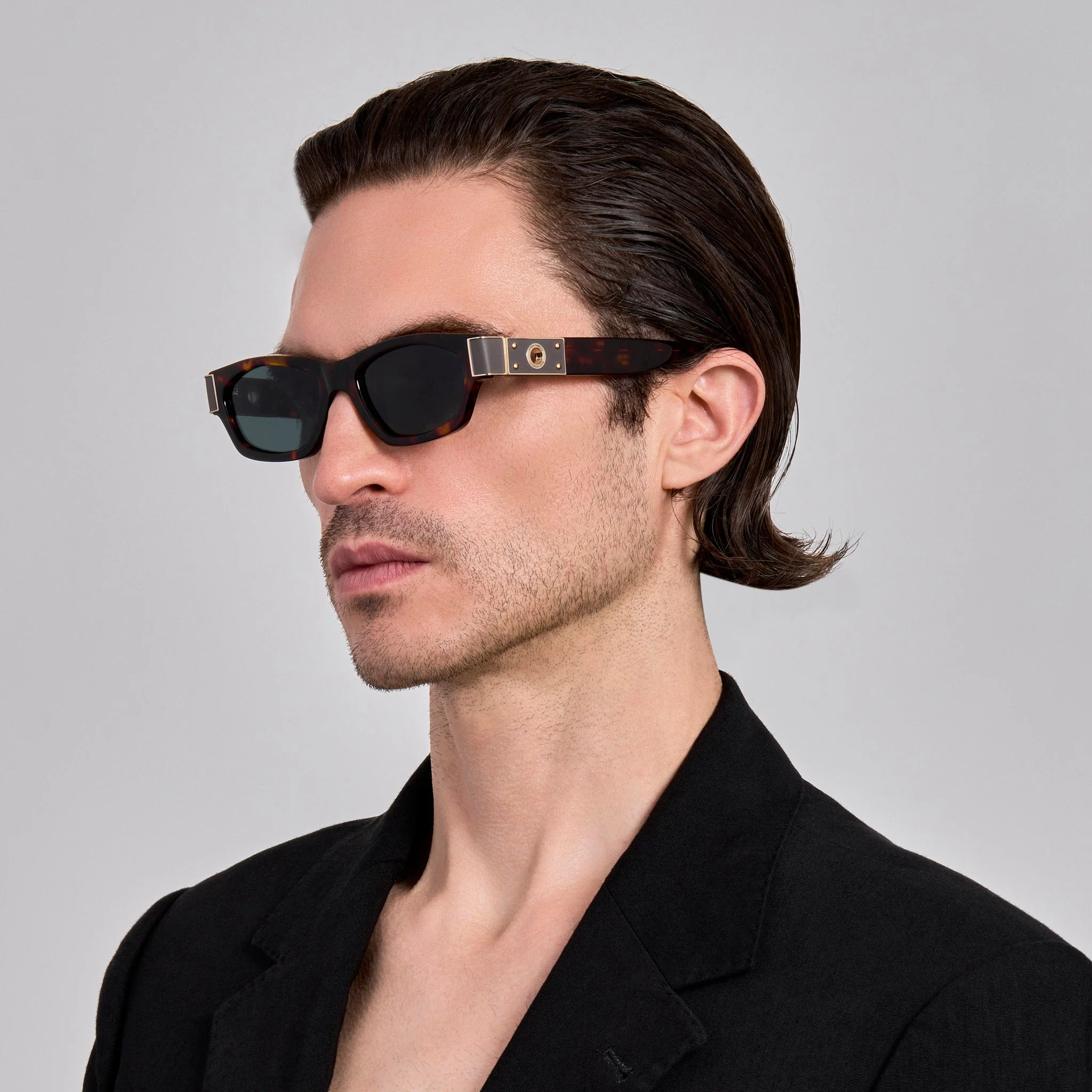 Clara Sunglasses in Dark Tortoiseshell - Image 4