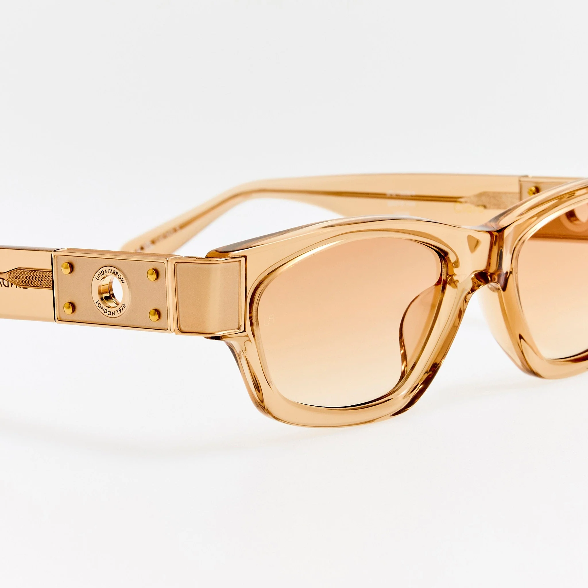 Clara Sunglasses in Honey - Image 6