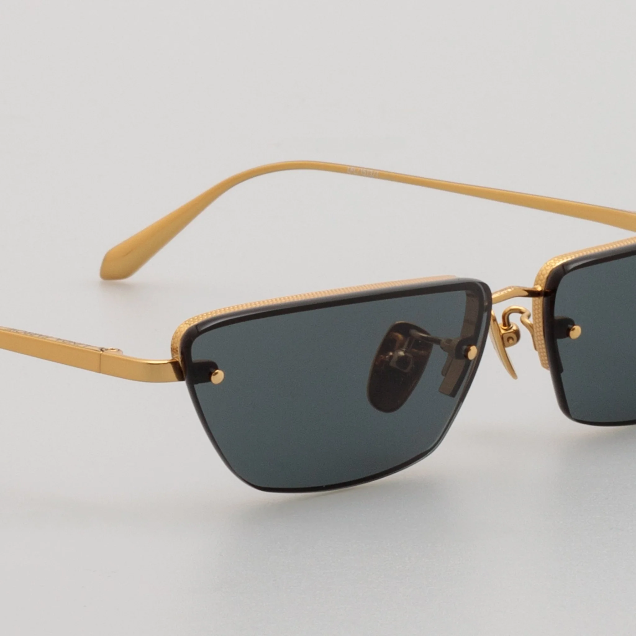 Cleo Sunglasses in 22K gold and Grey - Image 4