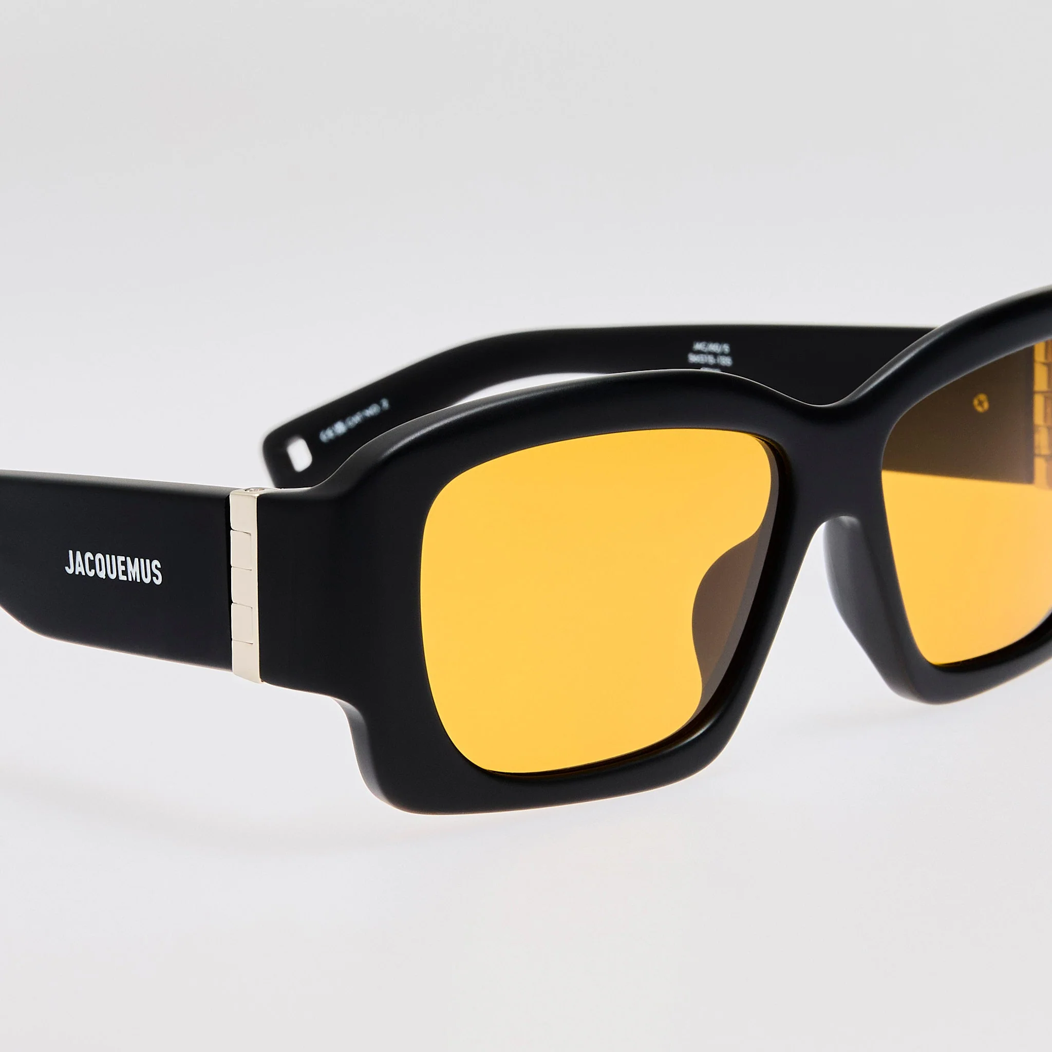 Croisiere Rectangular Sunglasses in Matt Black - Image 4