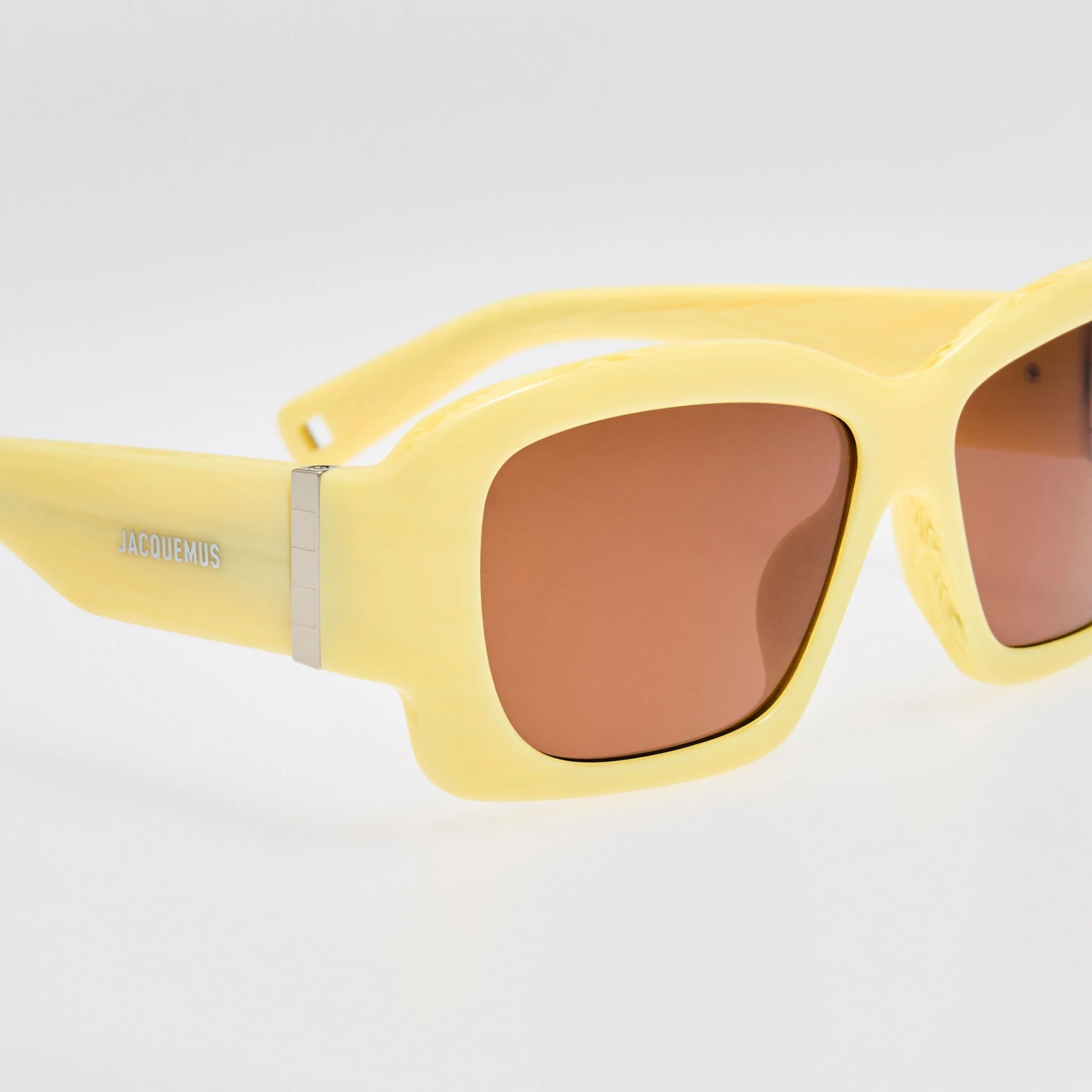 Croisiere Sunglasses in Yellow Stripe - Image 5