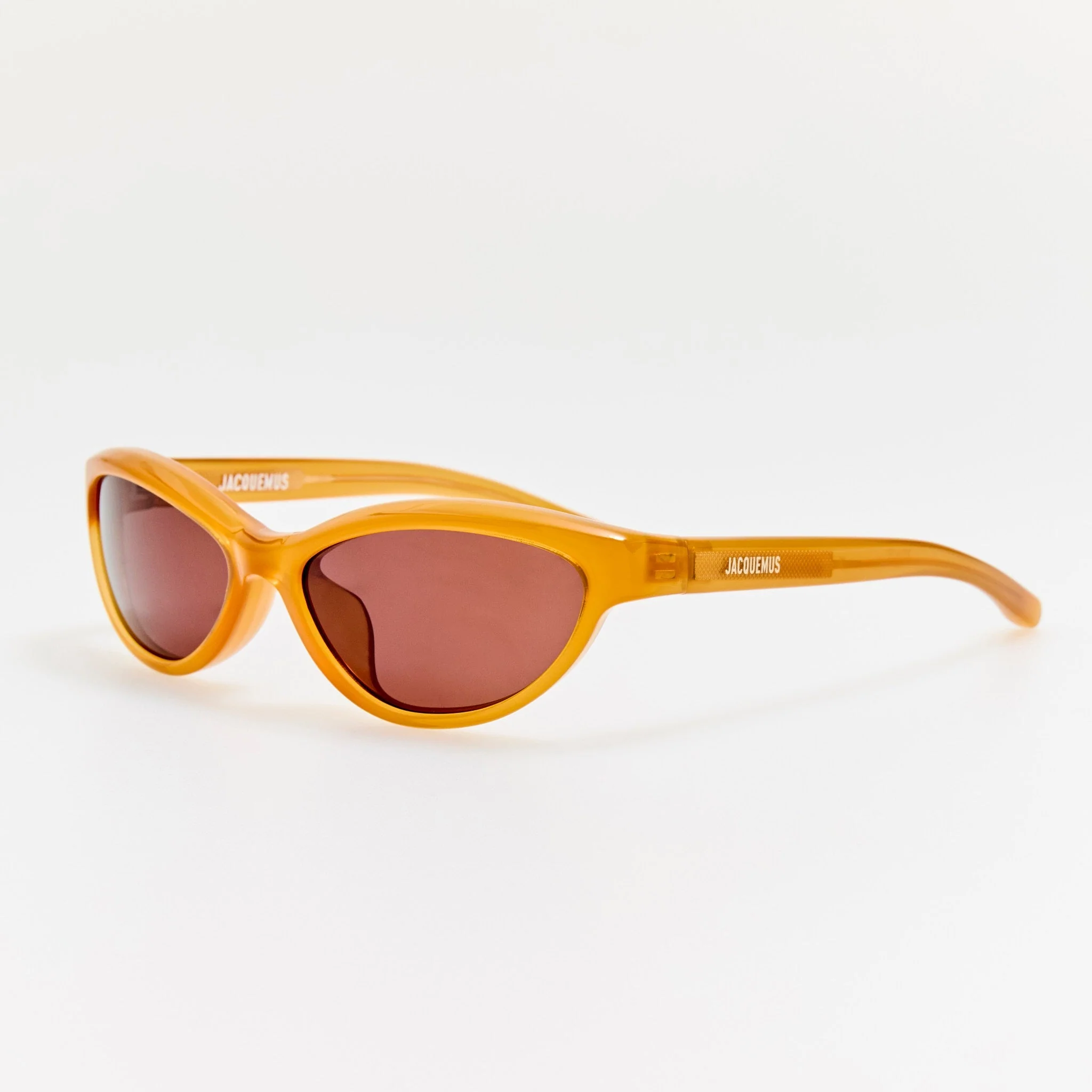 Curvo Sunglasses in Caramel - Image 2