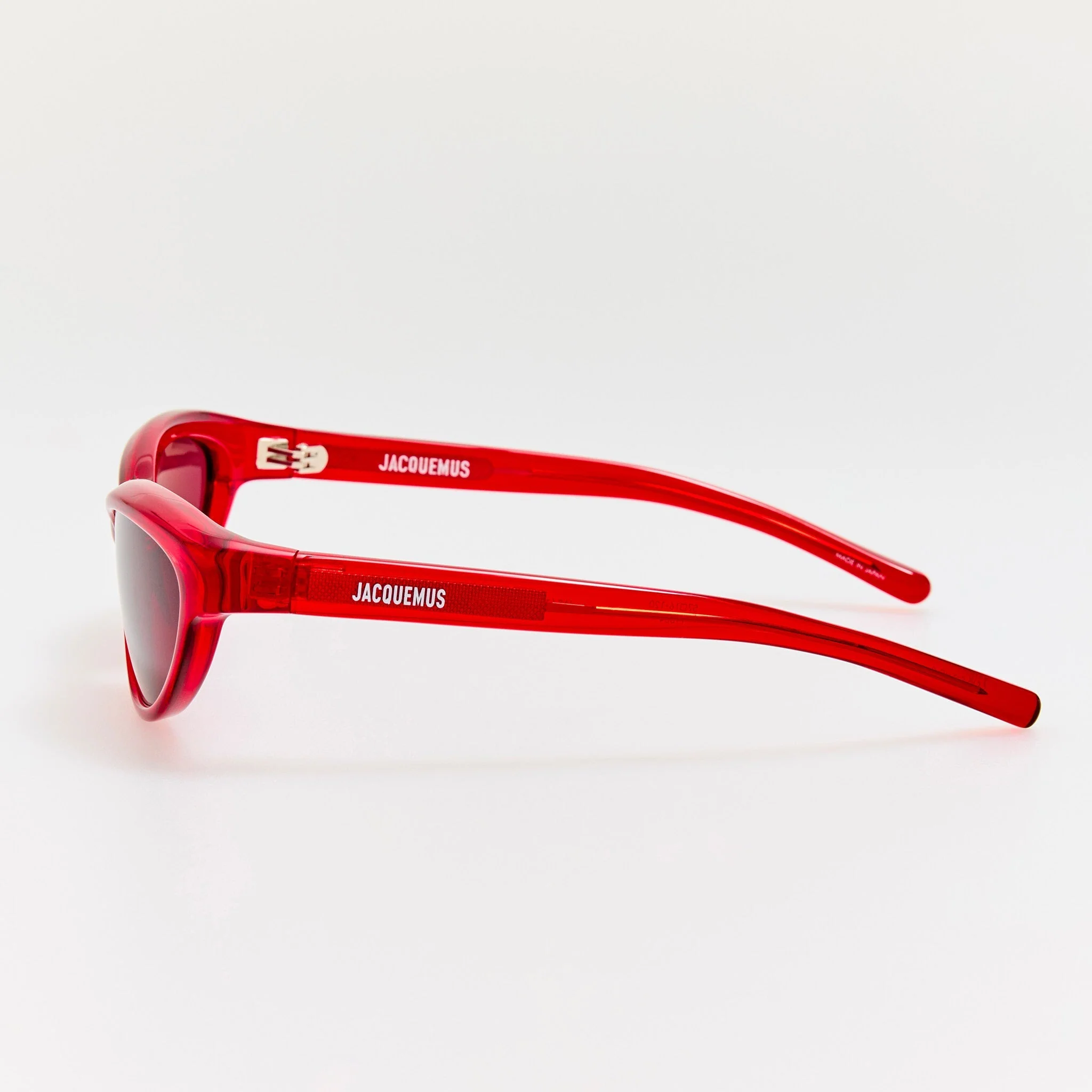 Curvo Sunglasses in Cherry - Image 3