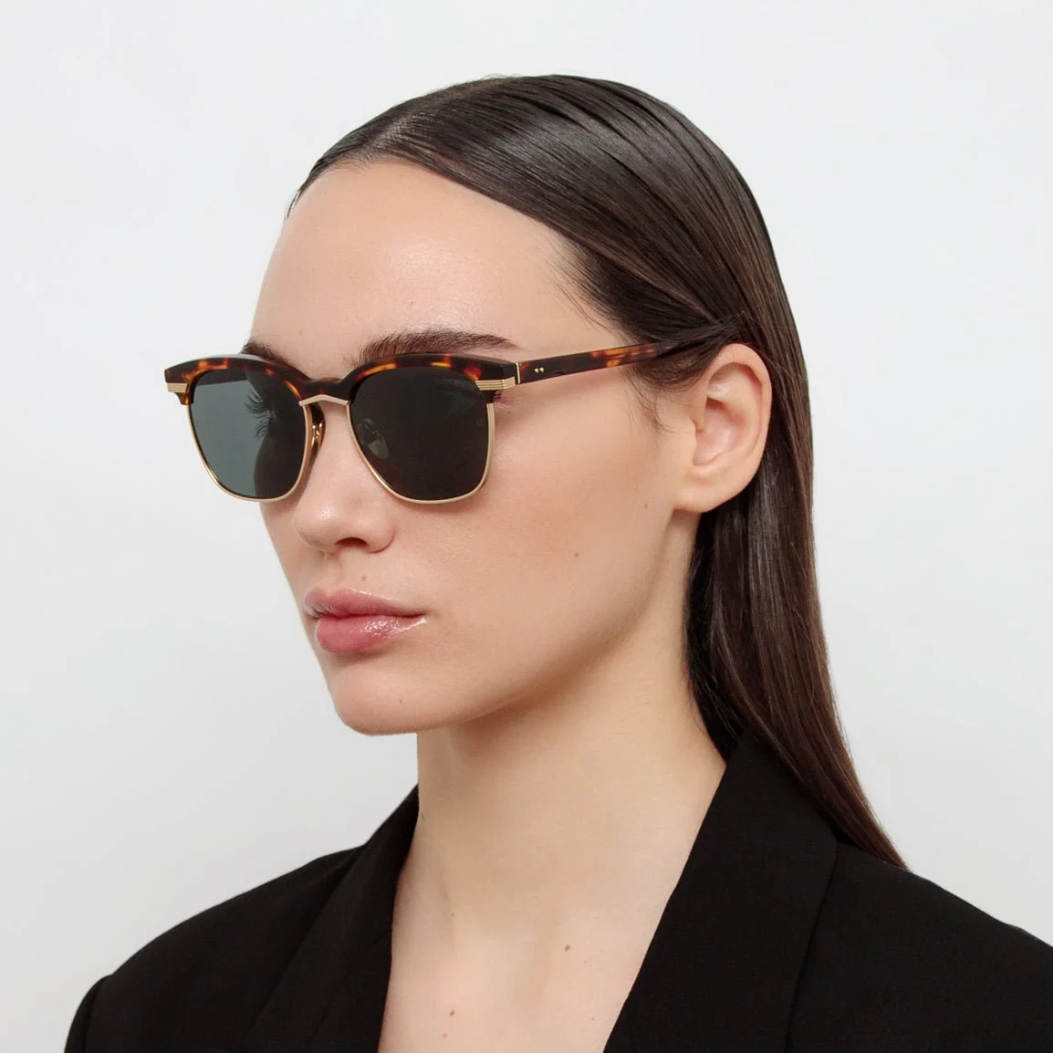 Darin Sunglasses in Dark Tortoiseshell - Image 3