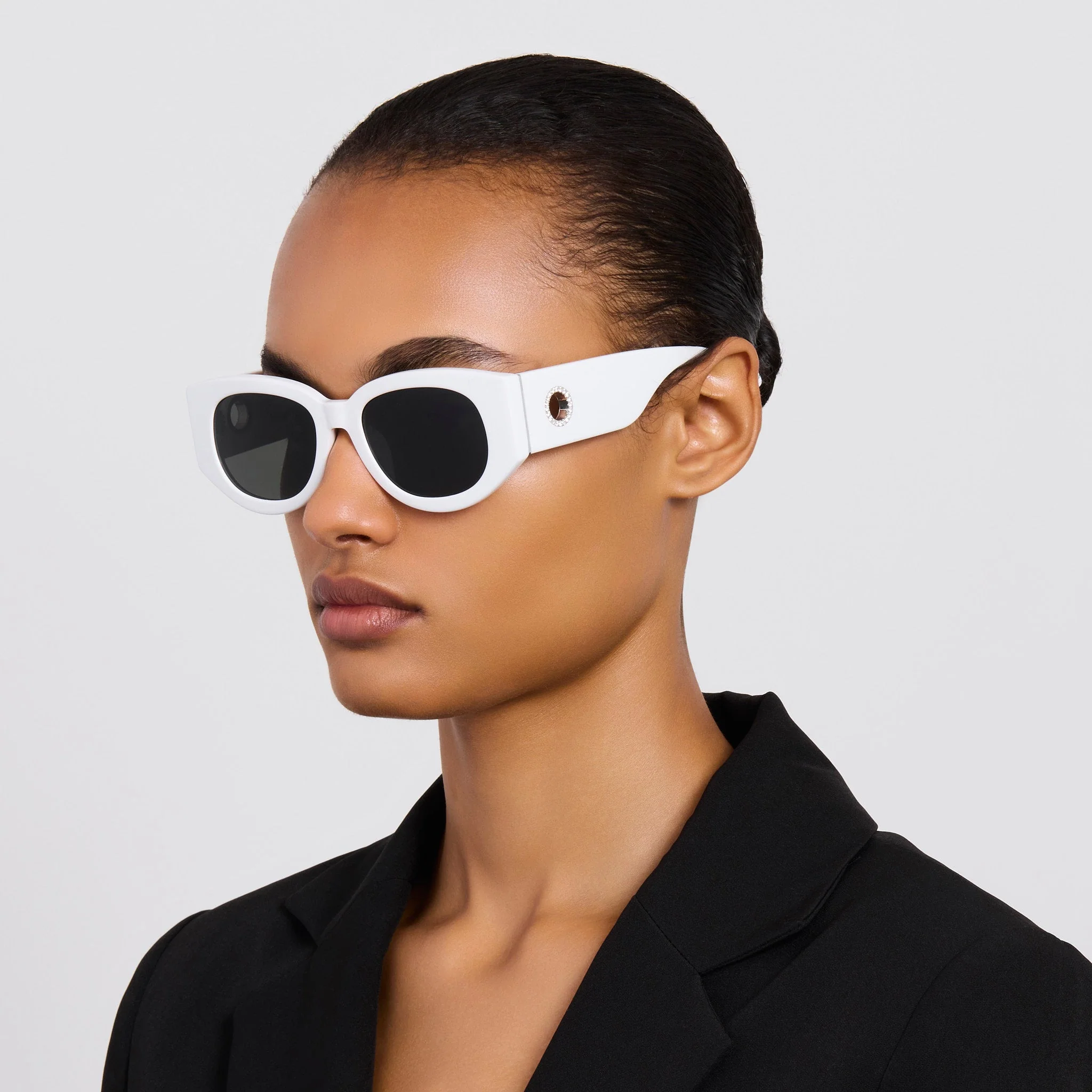 Debbie Sunglasses in White with Diamonds and 22K White Gold - Image 3