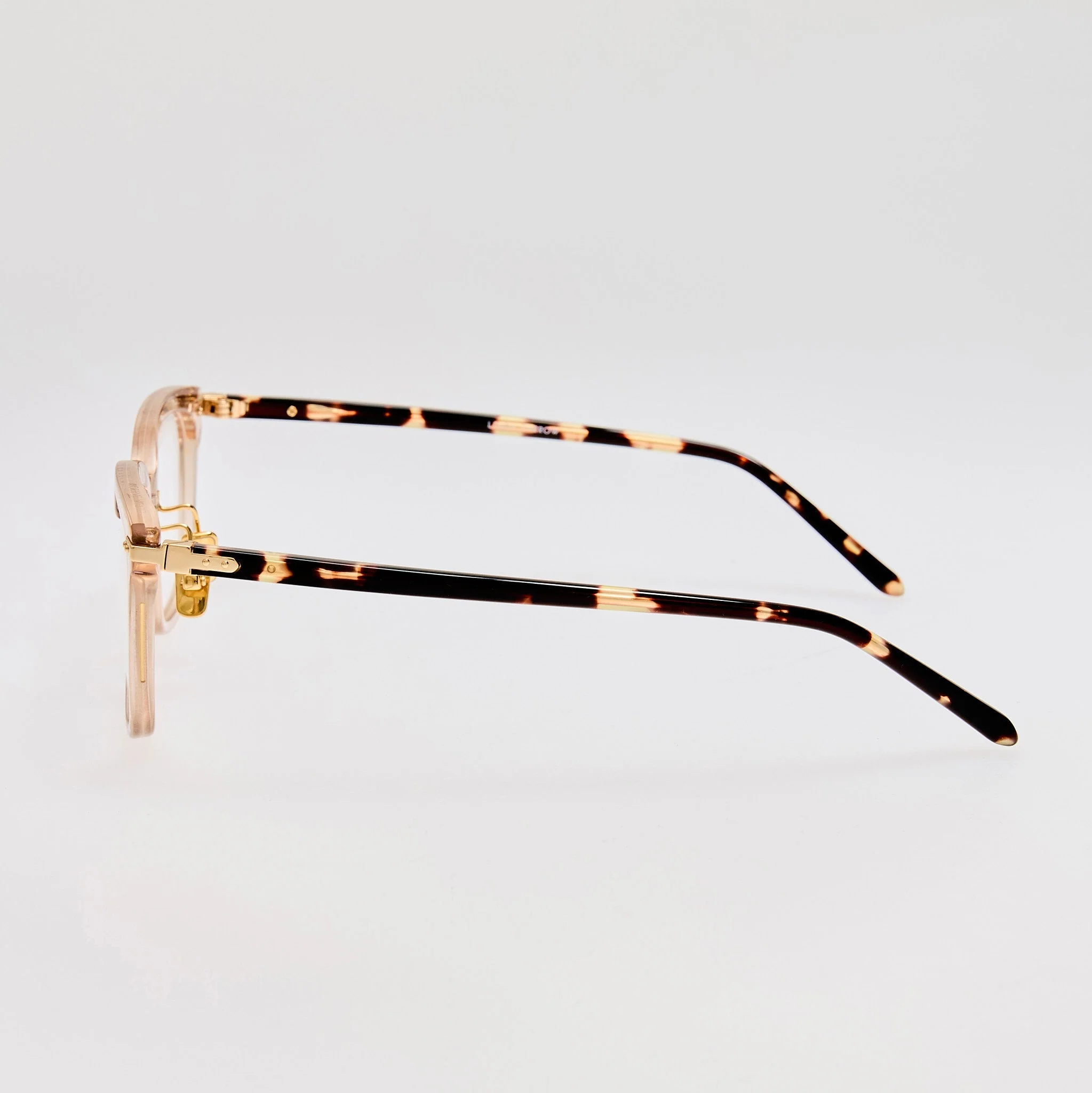 Diller Optical in Ash - Image 5