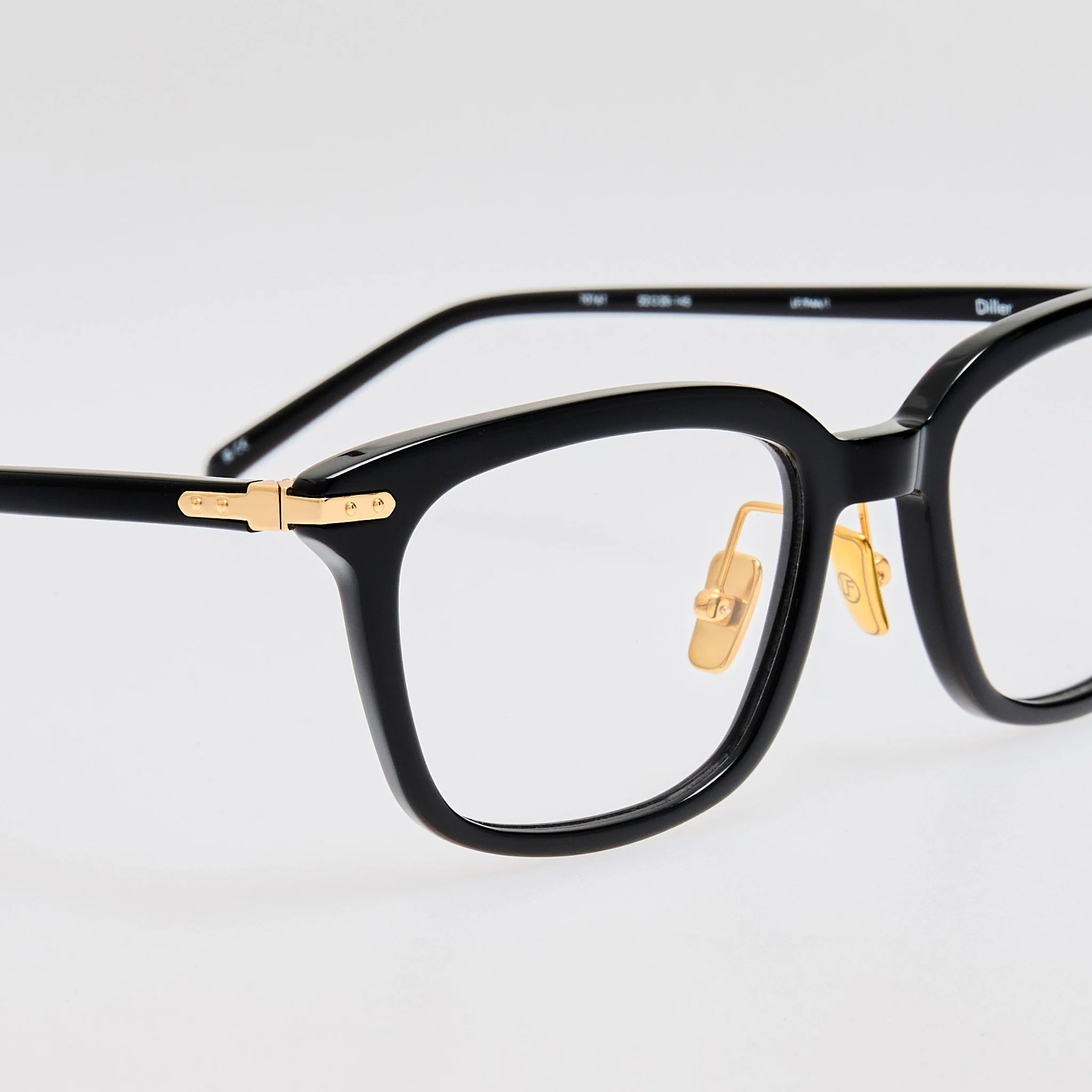 Diller Optical in Black - Image 4