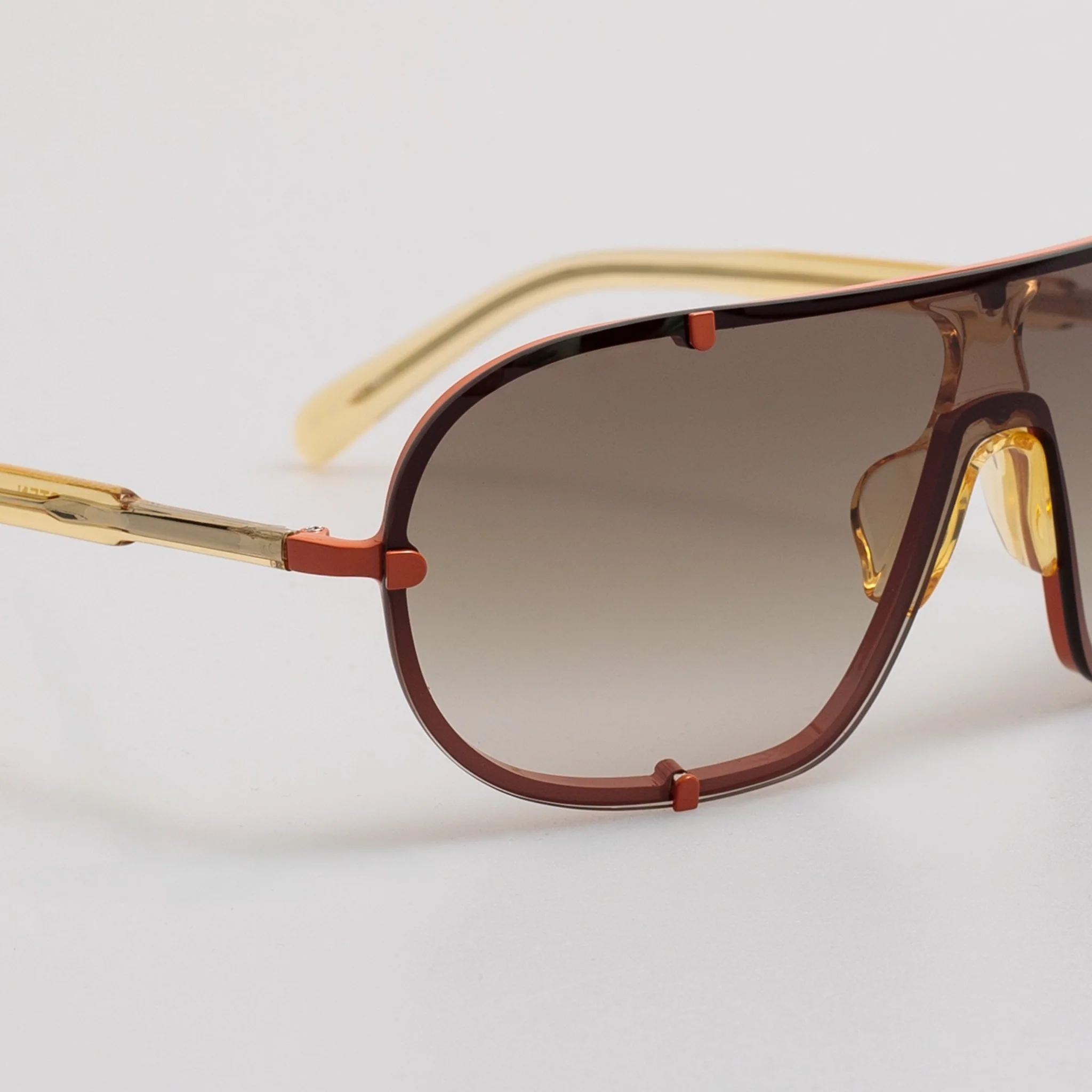 Aviator Sunglasses in Rust - Image 3