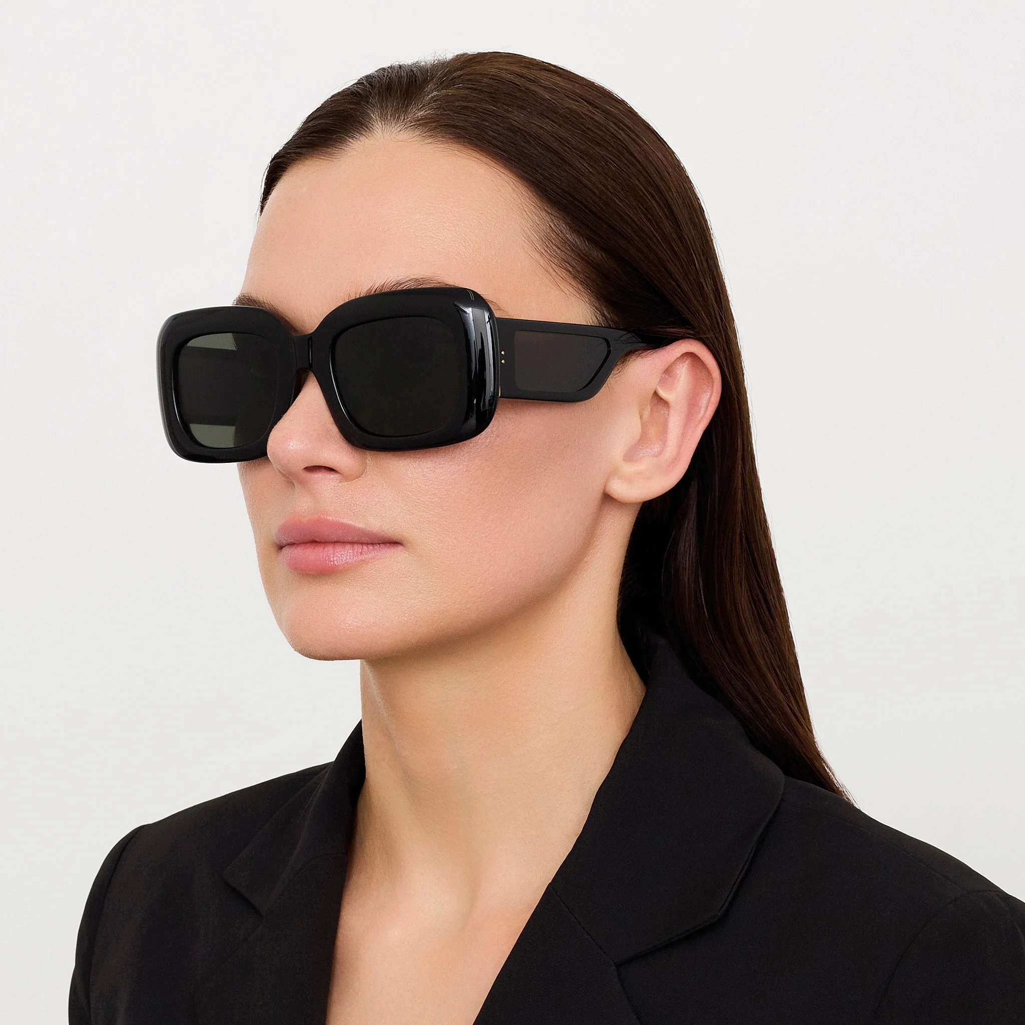 Emmy Sunglasses in Black - Image 3