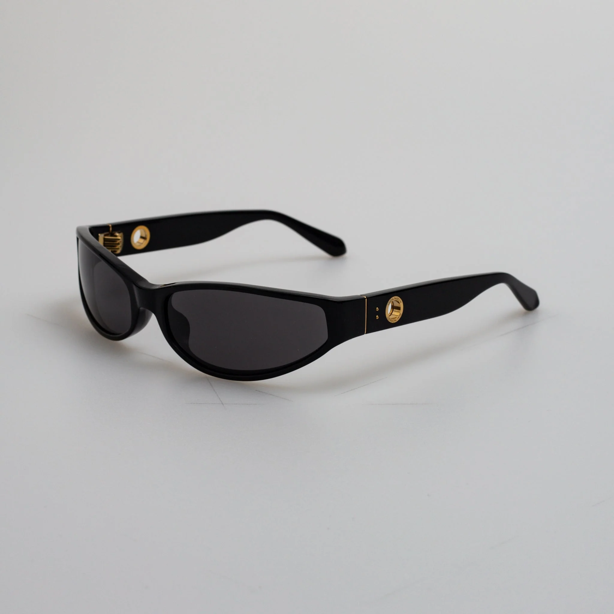 Etain Sunglasses in Black - Image 2