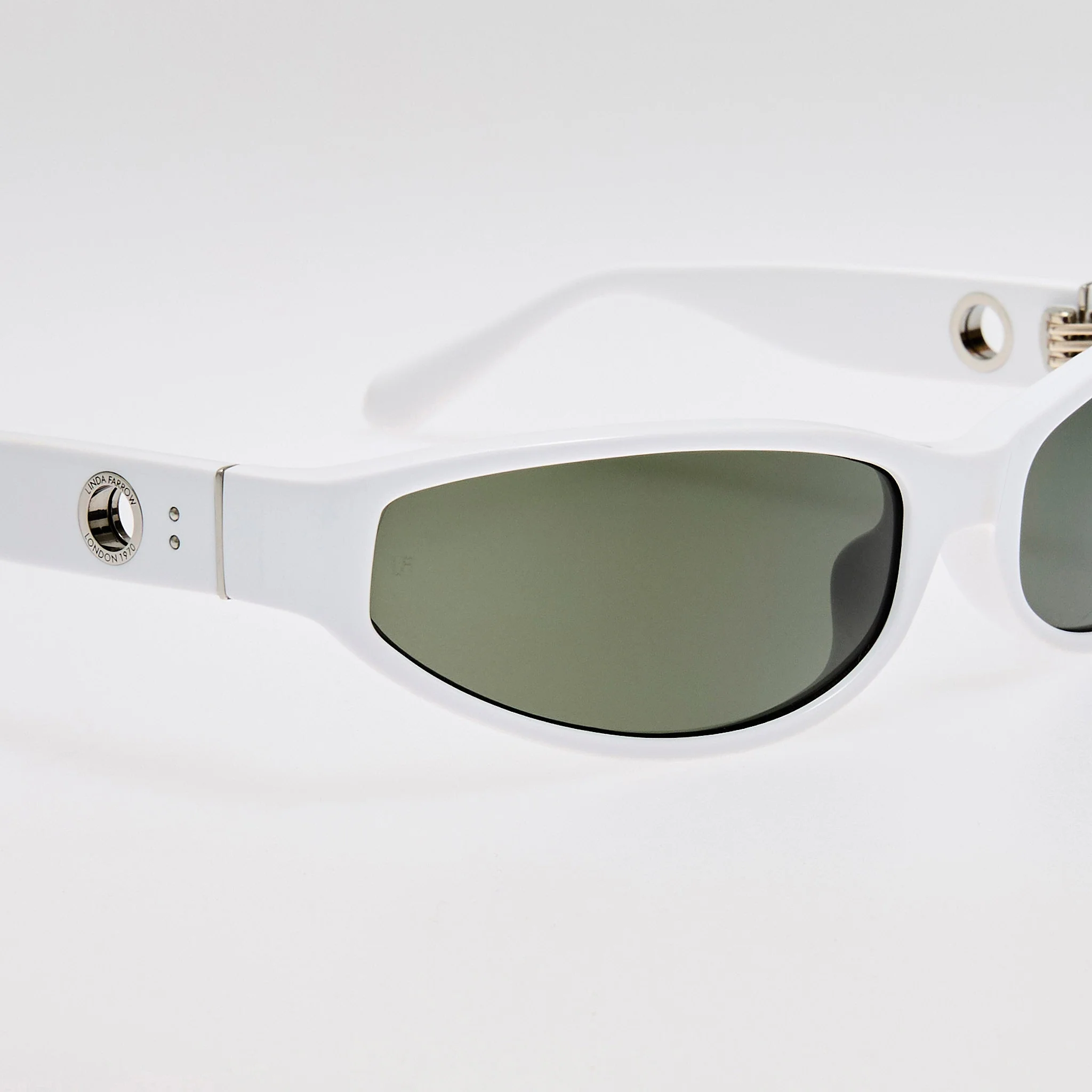 Etain Sunglasses in White - Image 5