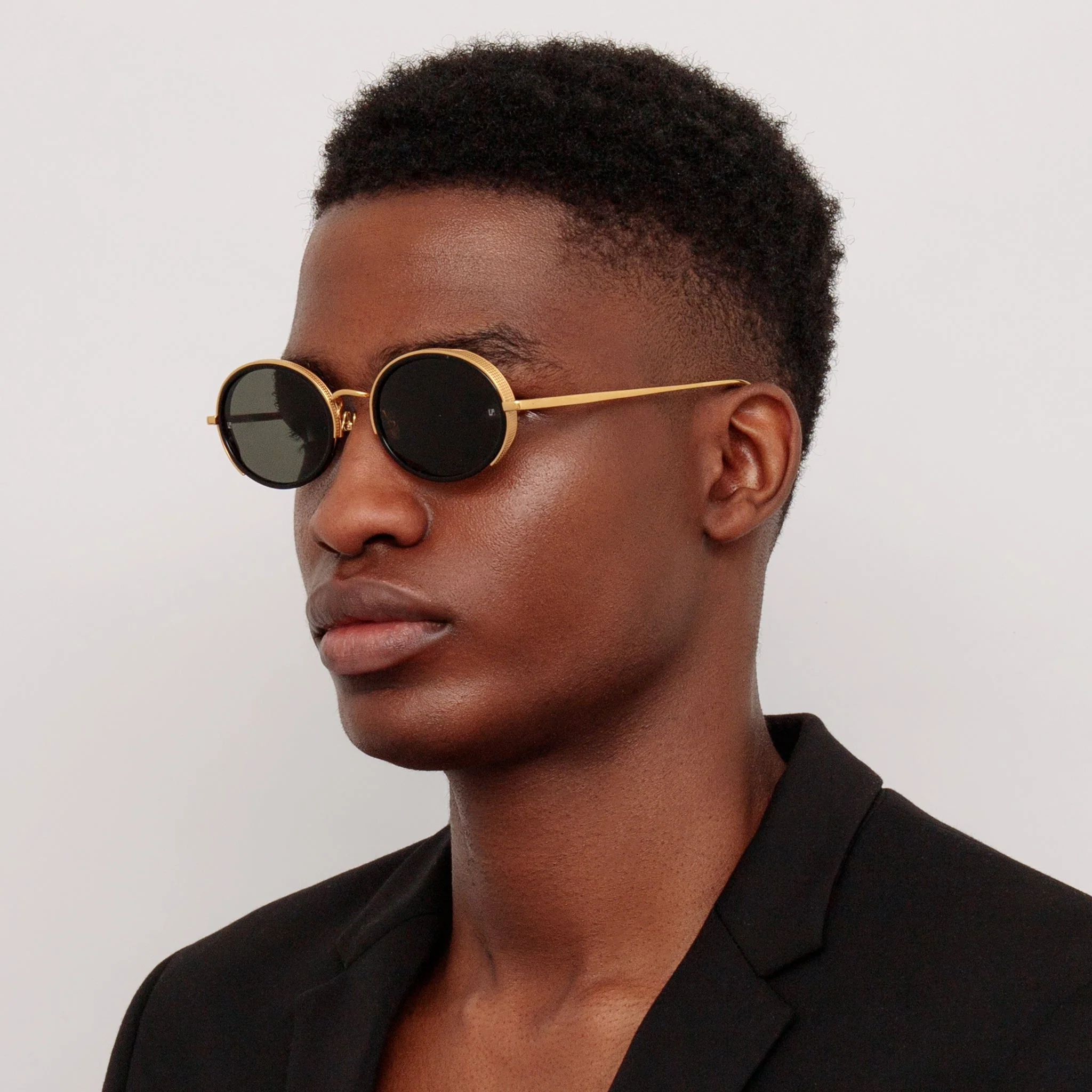 Finn Sunglasses in 22K Gold and Grey - Image 4