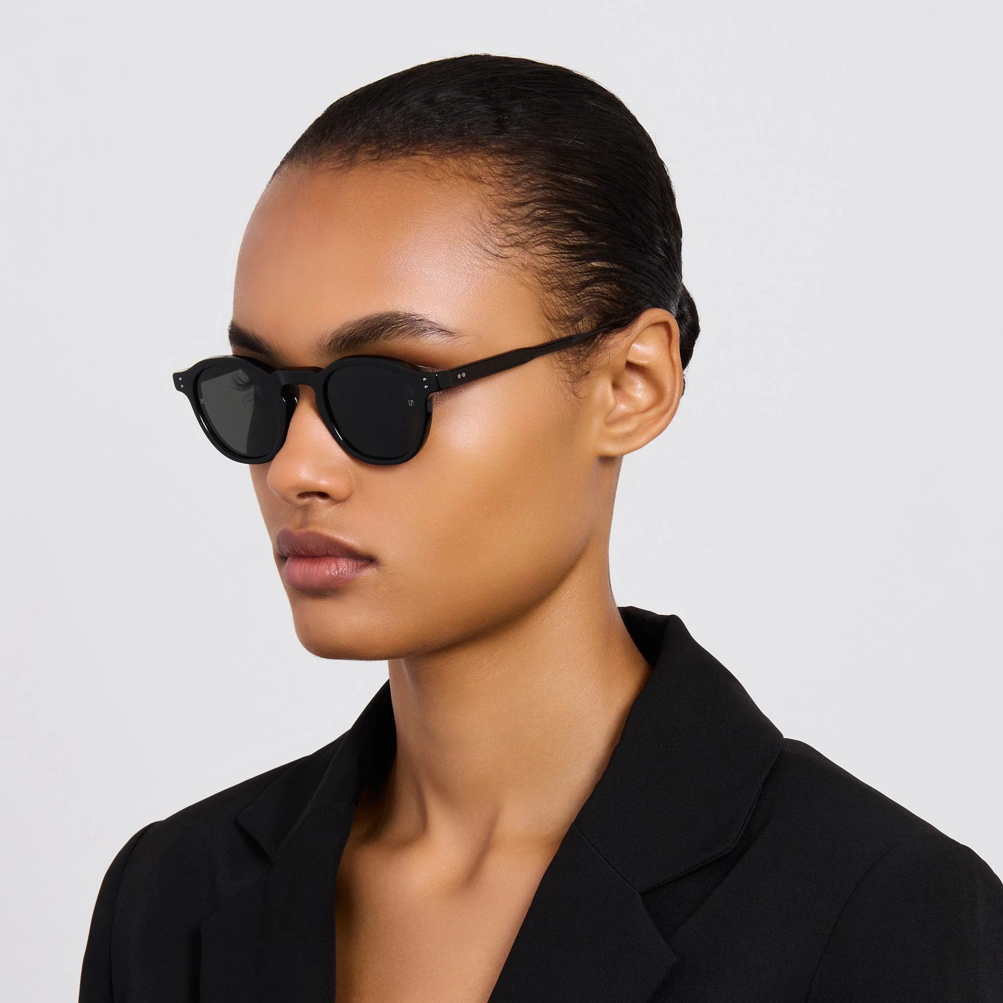 Heath Sunglasses in Matt Black - Image 4