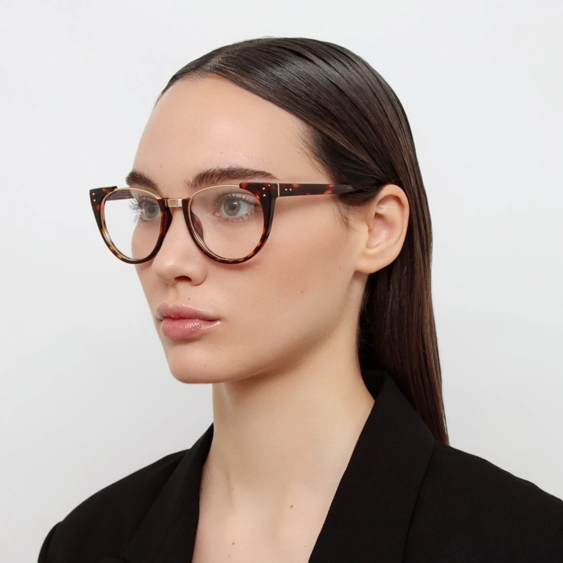 Iris Oval Optical Frame in Dark Tortoiseshell - Image 3