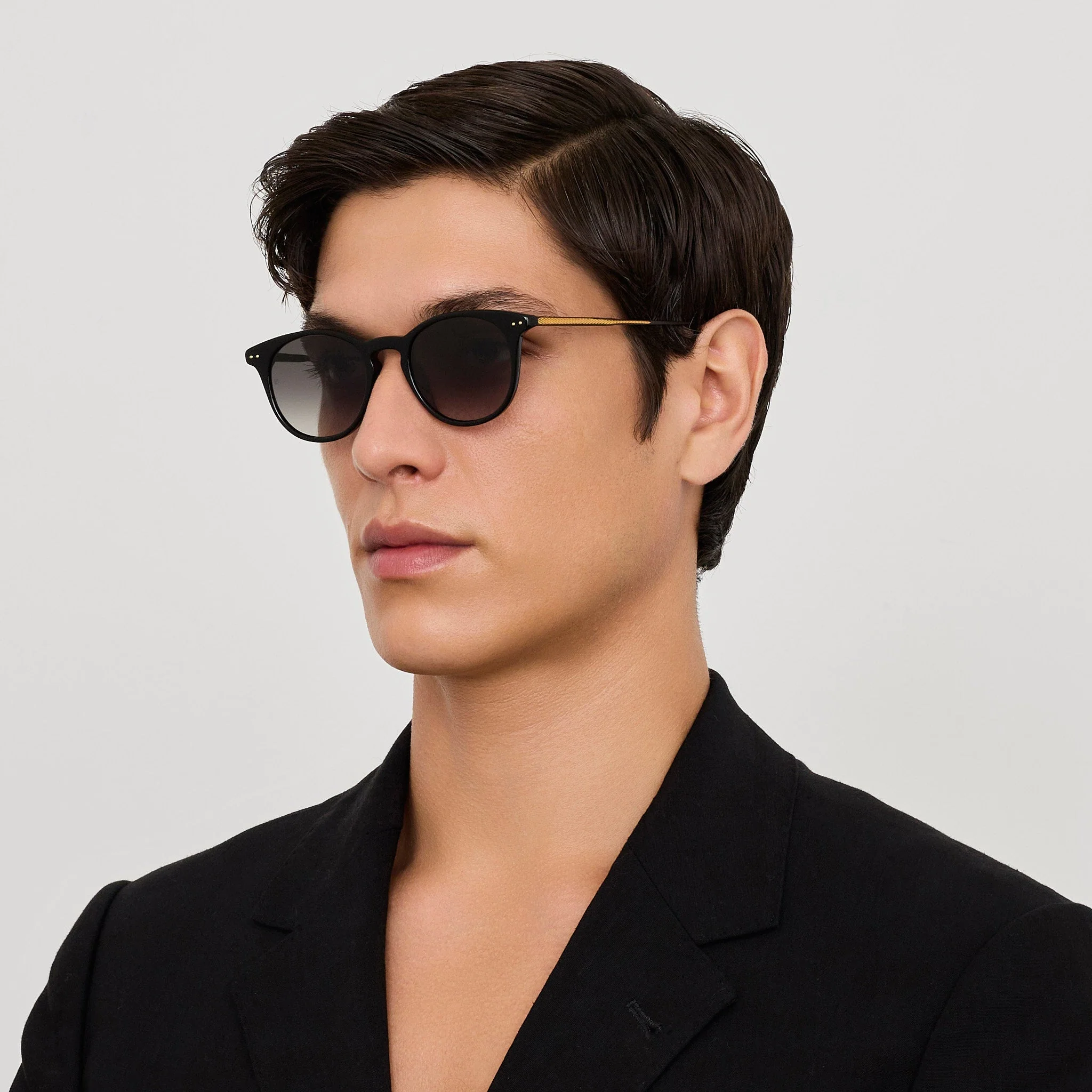 Jamie Sunglasses in Grey - Image 4