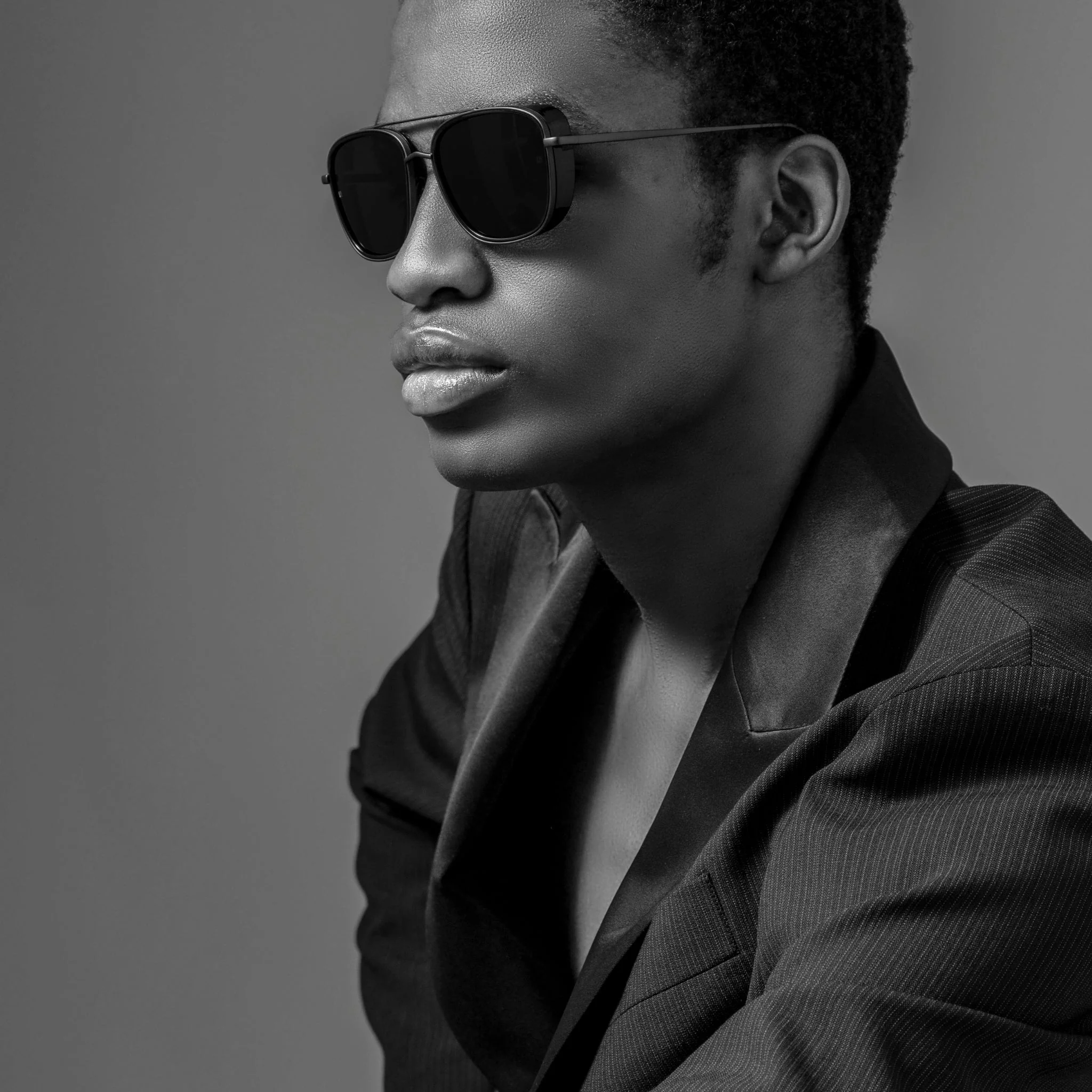 Jarvis Sunglasses in Matt Black Nickel - Image 3