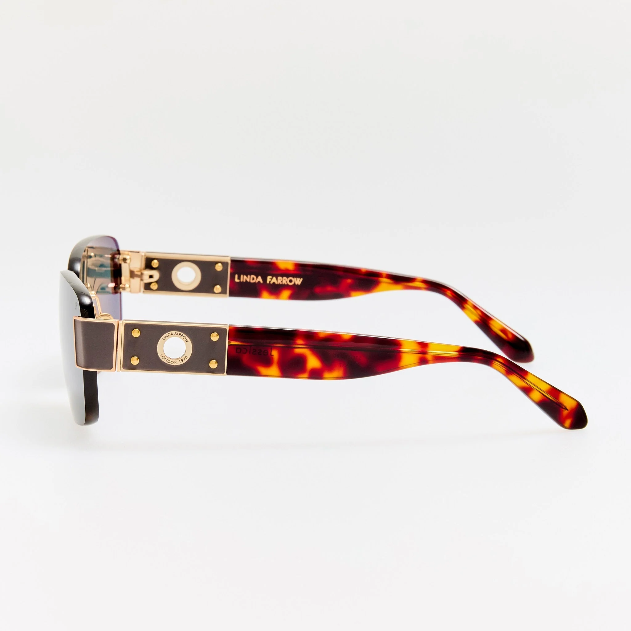 Jessica Sunglasses in Dark Tortoiseshell - Image 5