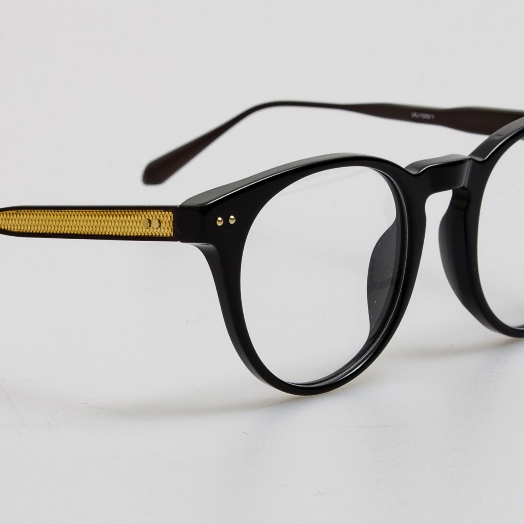 Kaan Oval Optical Frame in Black - Image 5