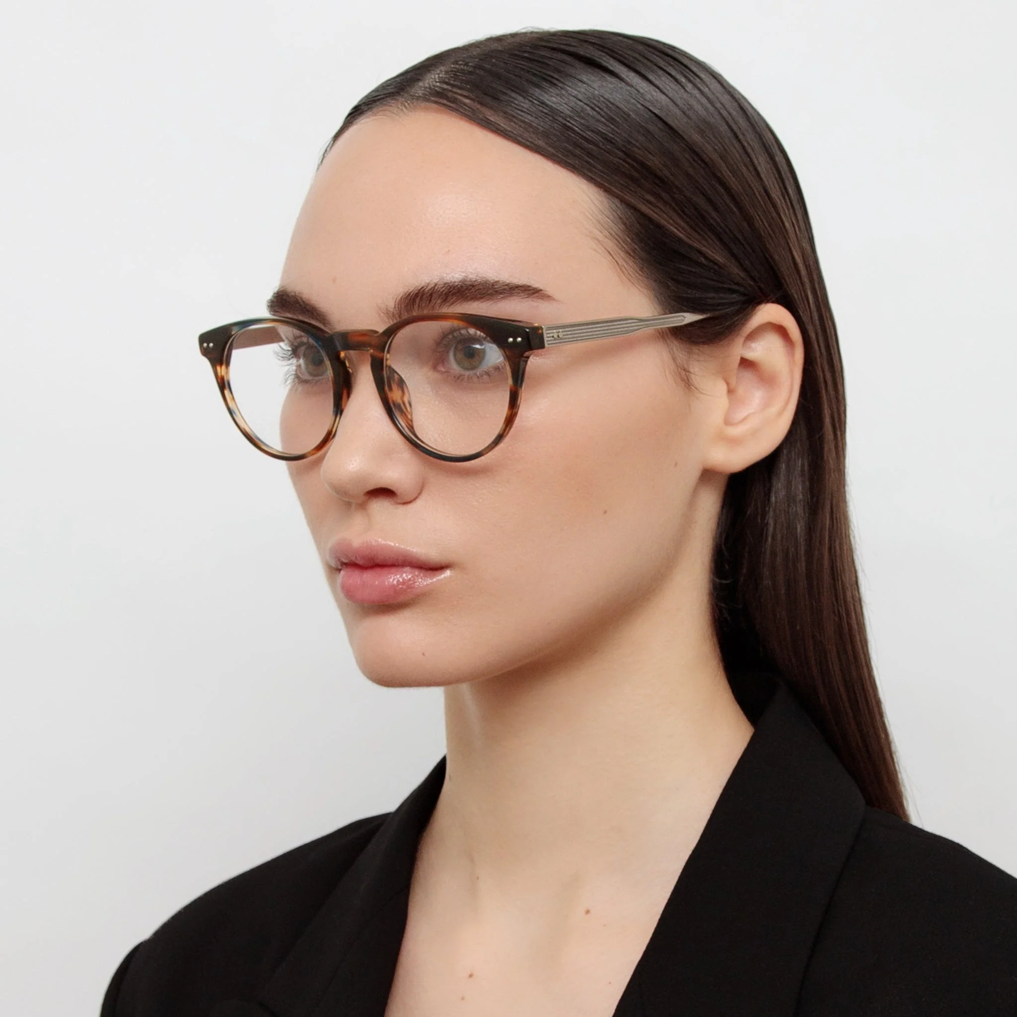 Kaan Oval Optical Frame in Earth Horn - Image 3