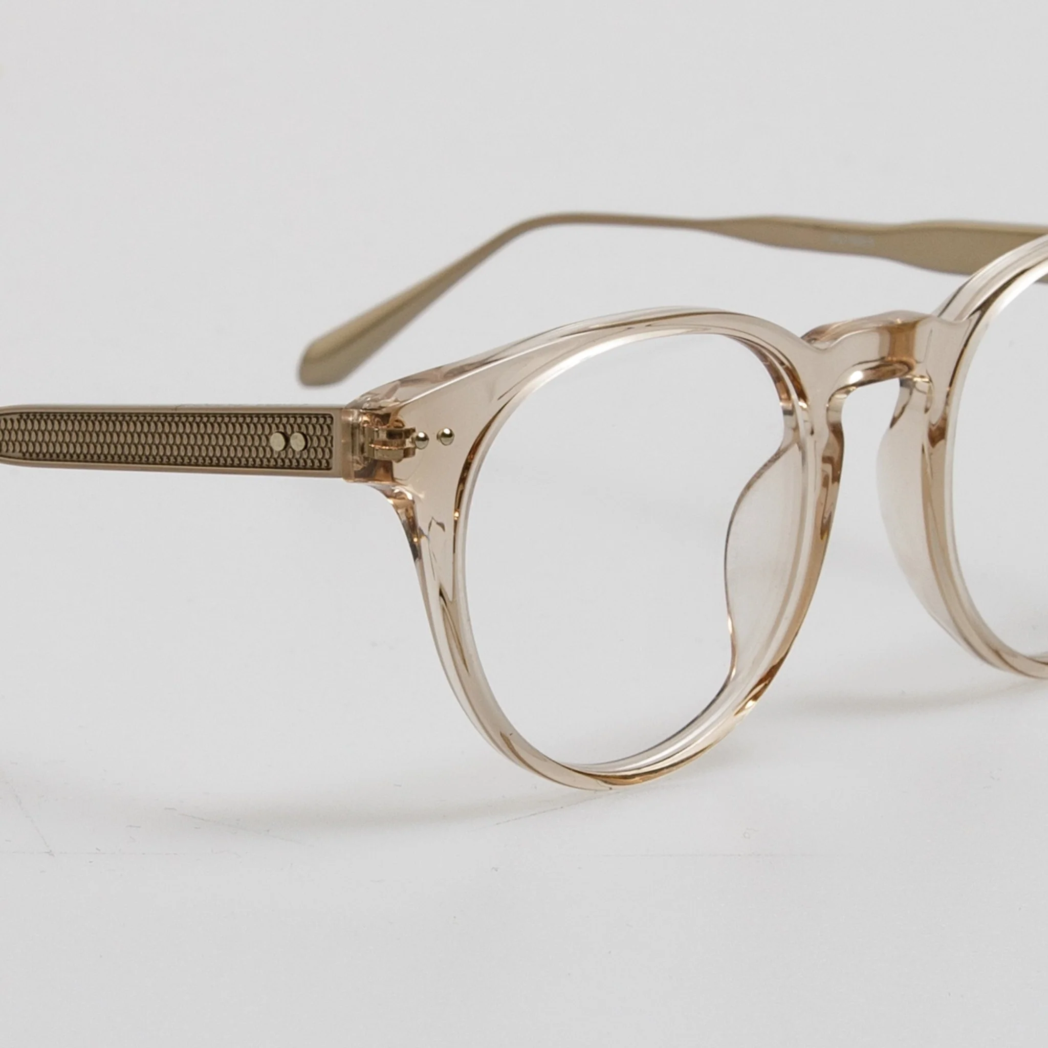 Kaan Oval Optical Frame in 22K Light Gold - Image 5