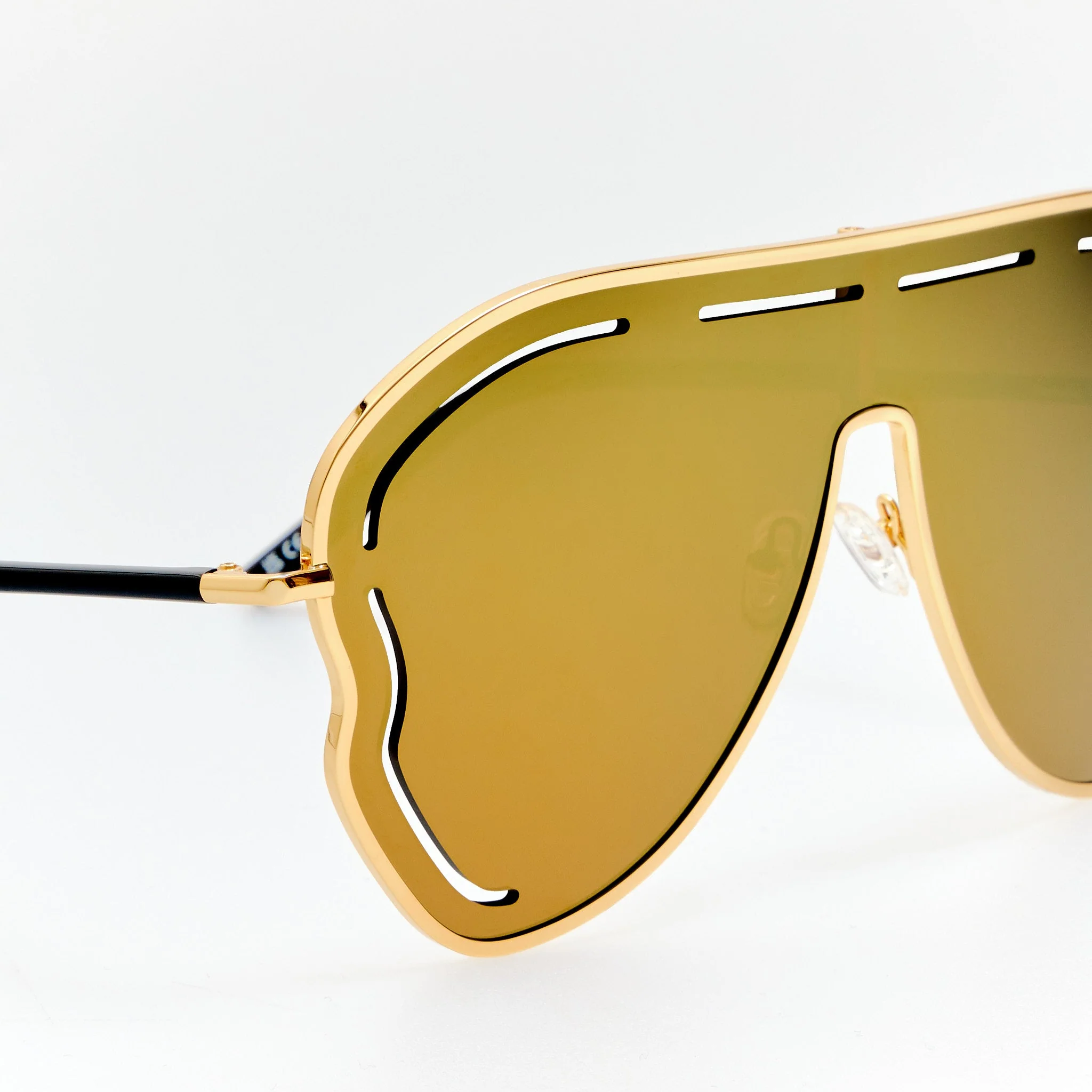 Kika Gardenia Sunglasses in Gold Mirror - Image 3
