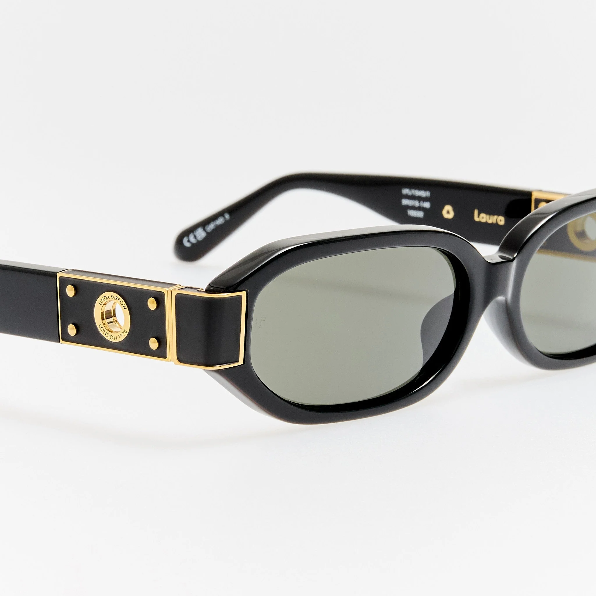 Laura Sunglasses in Black - Image 5