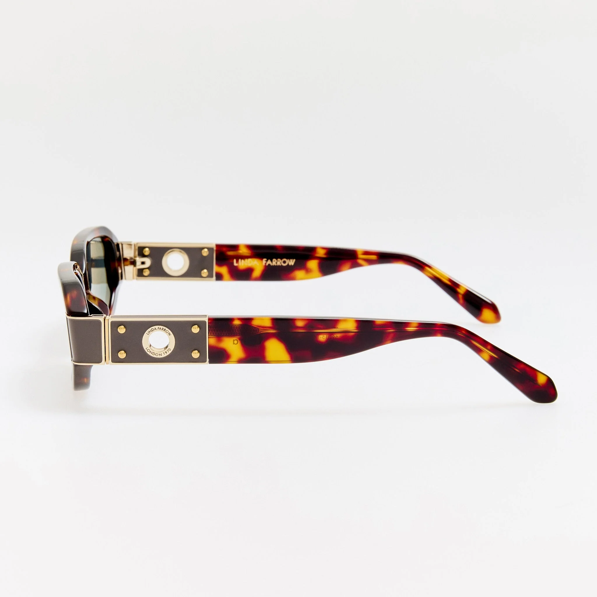 Laura Sunglasses in  Dark Tortoiseshell - Image 4