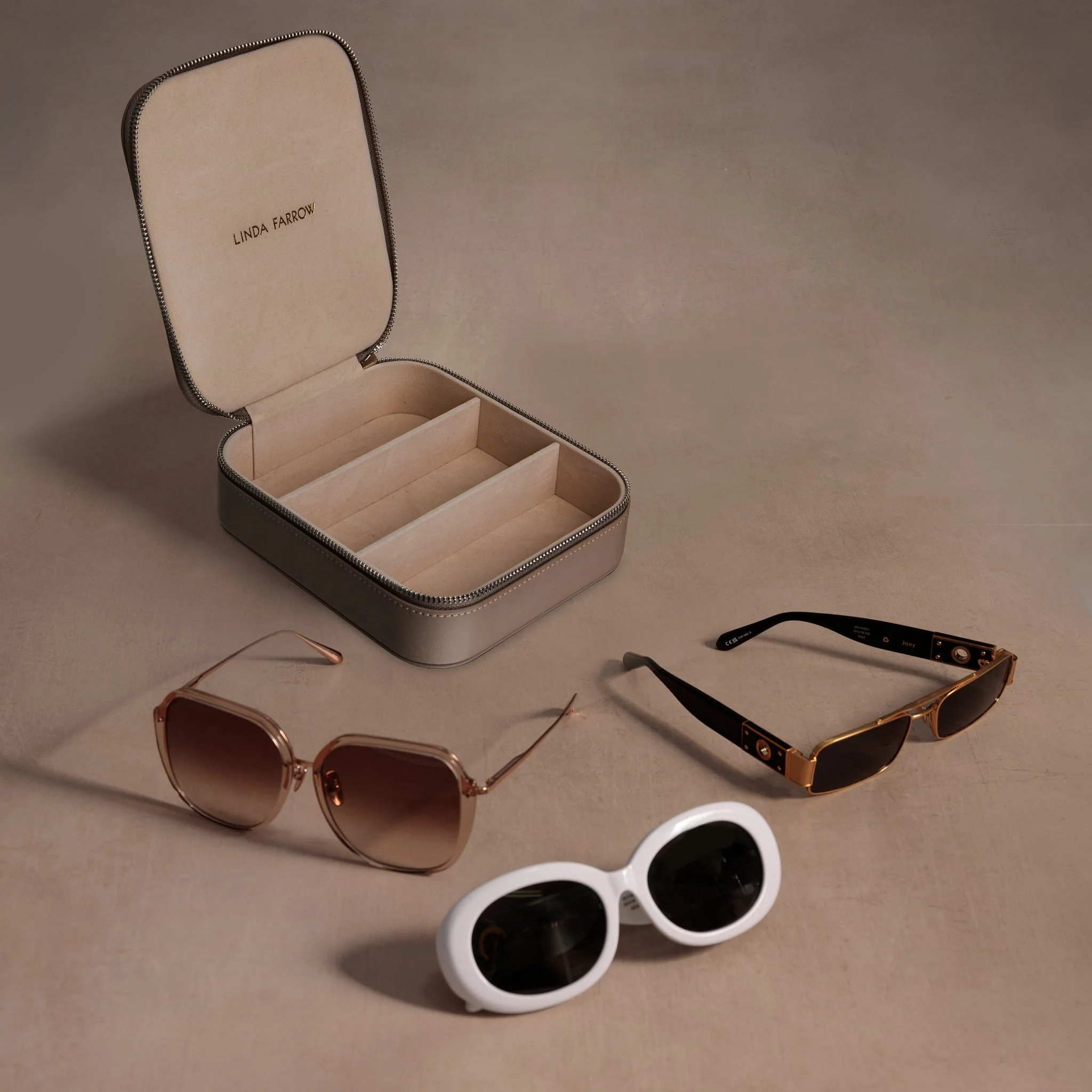 Three Pair Square Travel Case in Taupe - Image 3