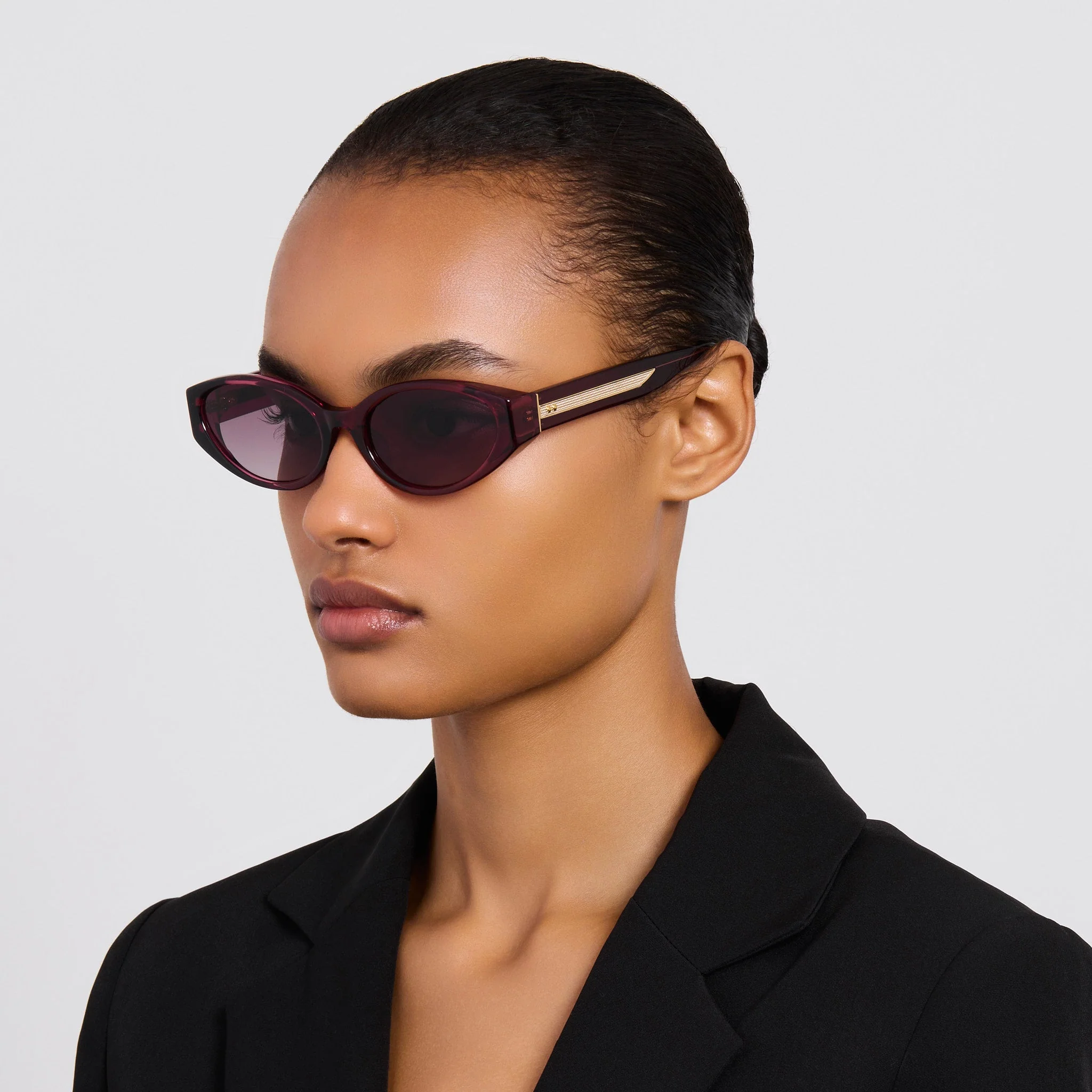Lyra Sunglasses in Wine - Image 3