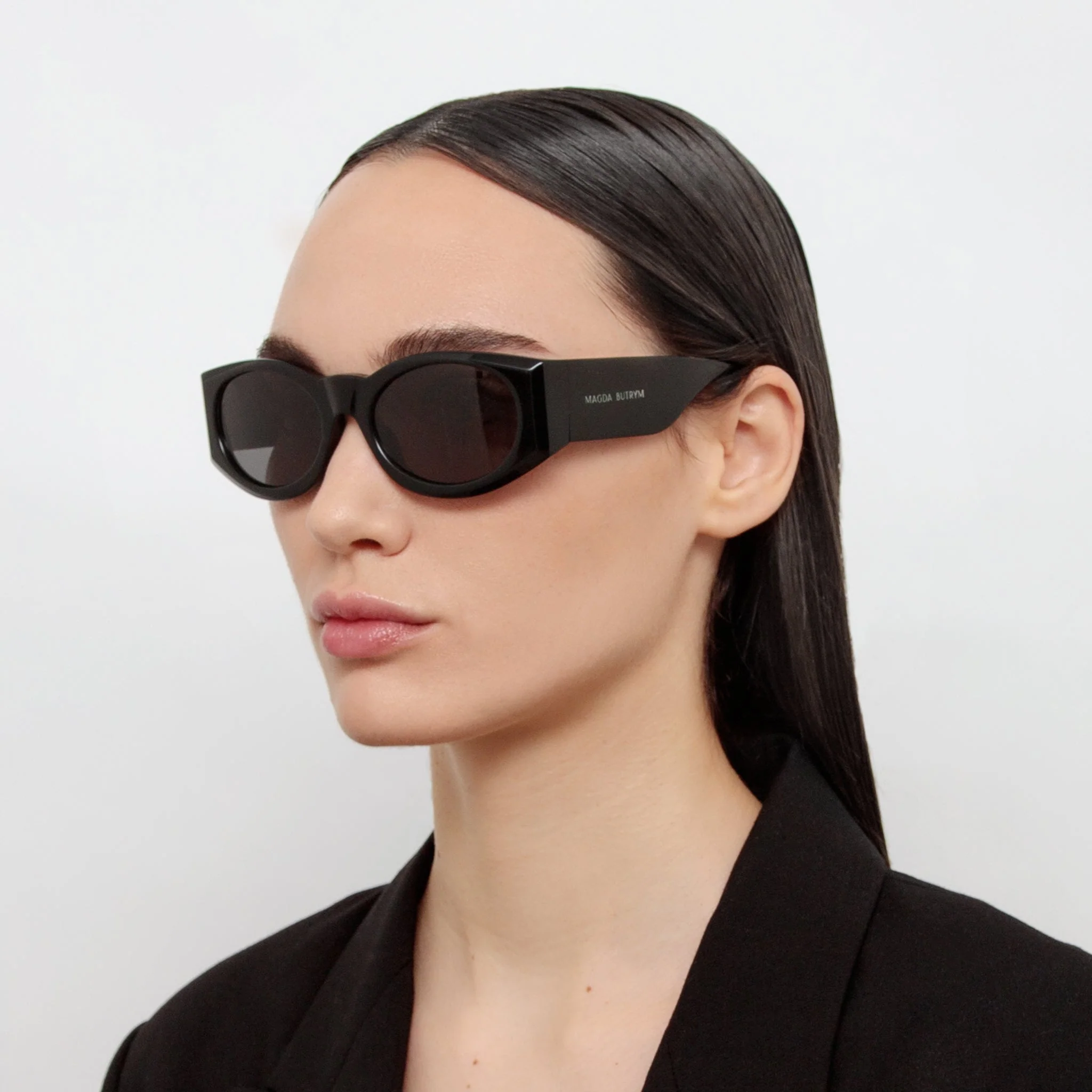 Sunglasses in Black and Grey - Image 3