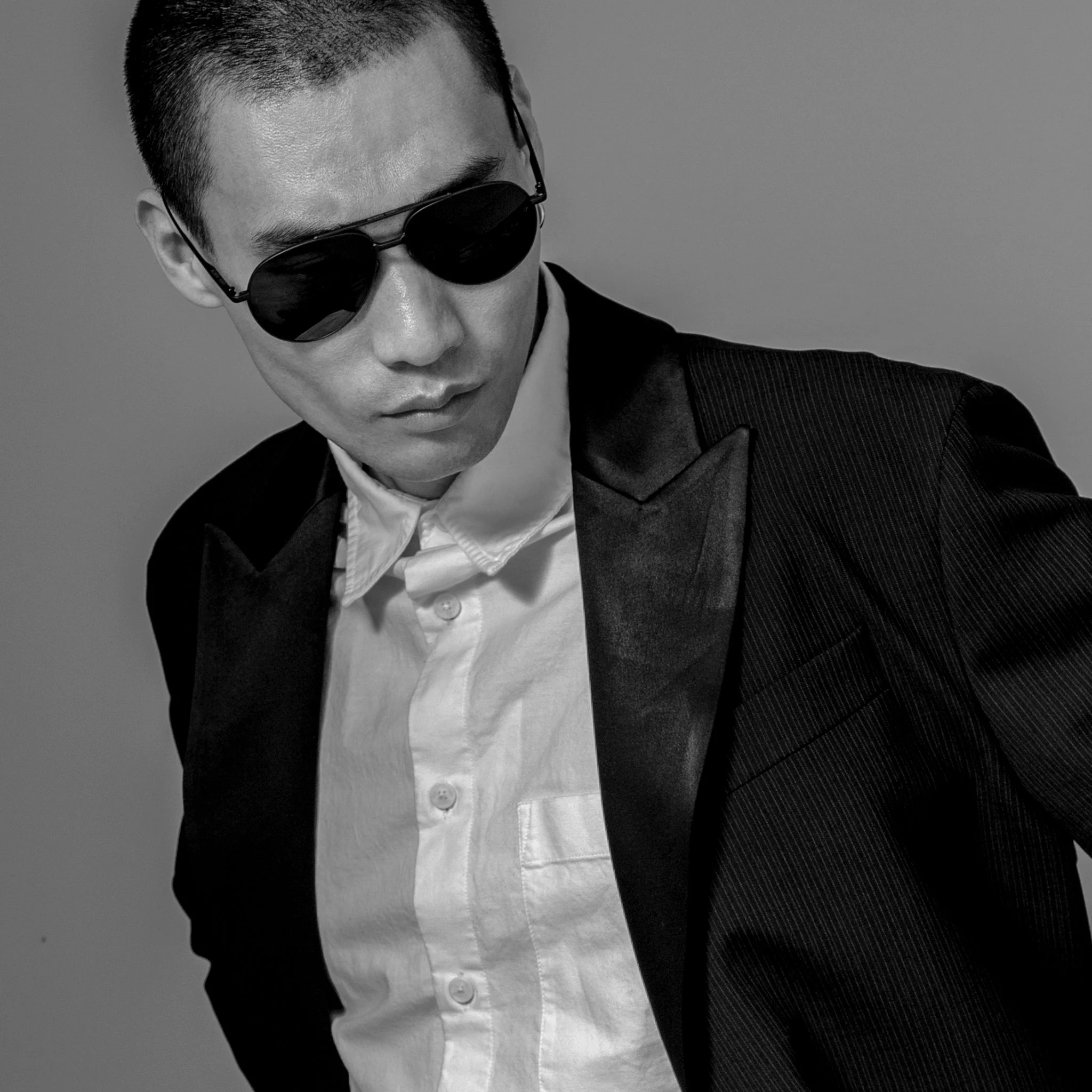 Marcelo Sunglasses in Matt Black Nickel - Image 3
