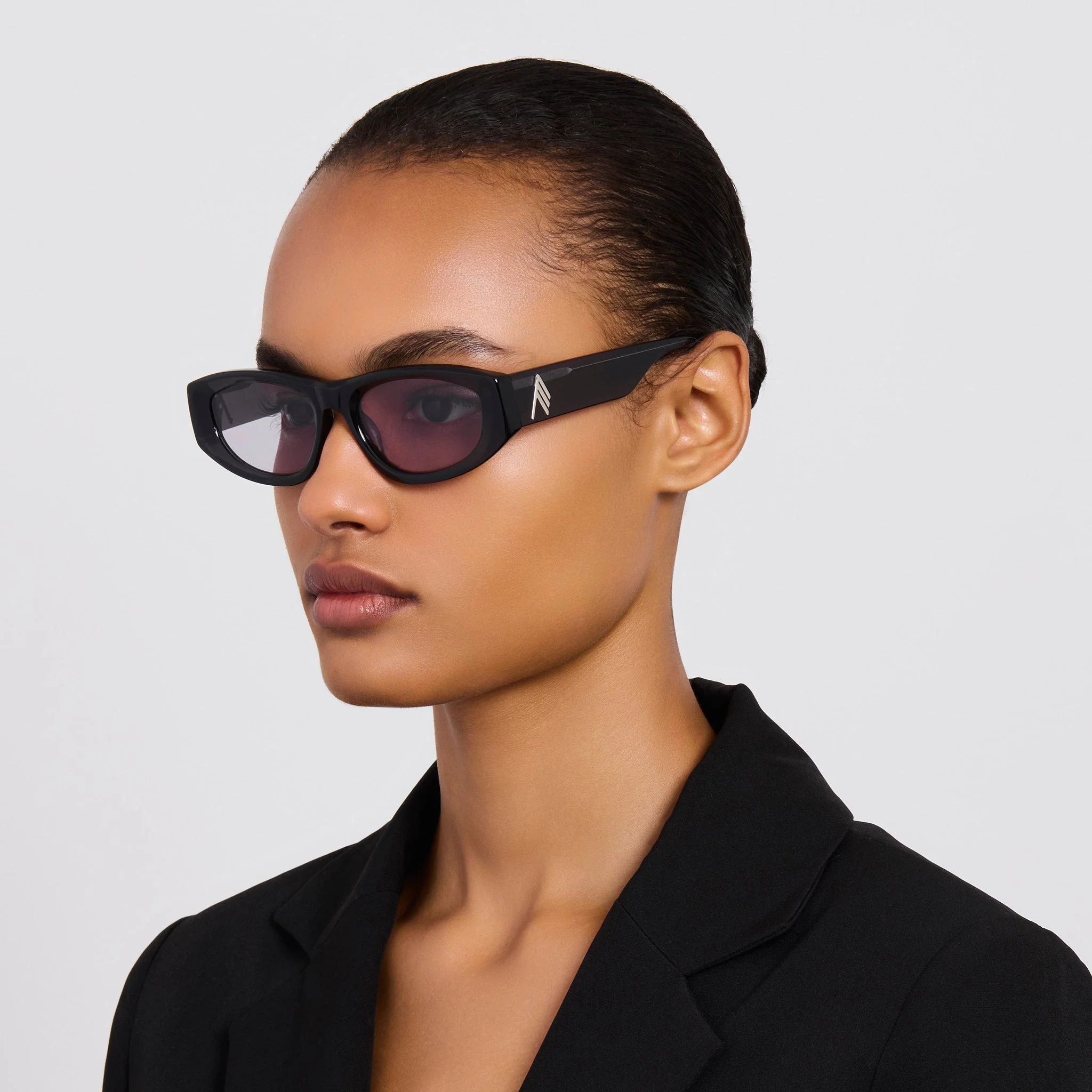 Maya D-Frame Sunglasses in Purple - Image 3