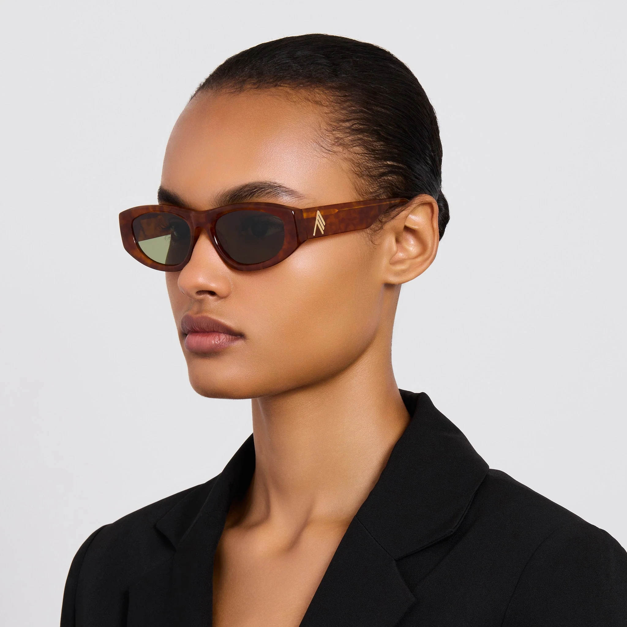 Maya D-Frame Sunglasses in Tortoiseshell - Image 3