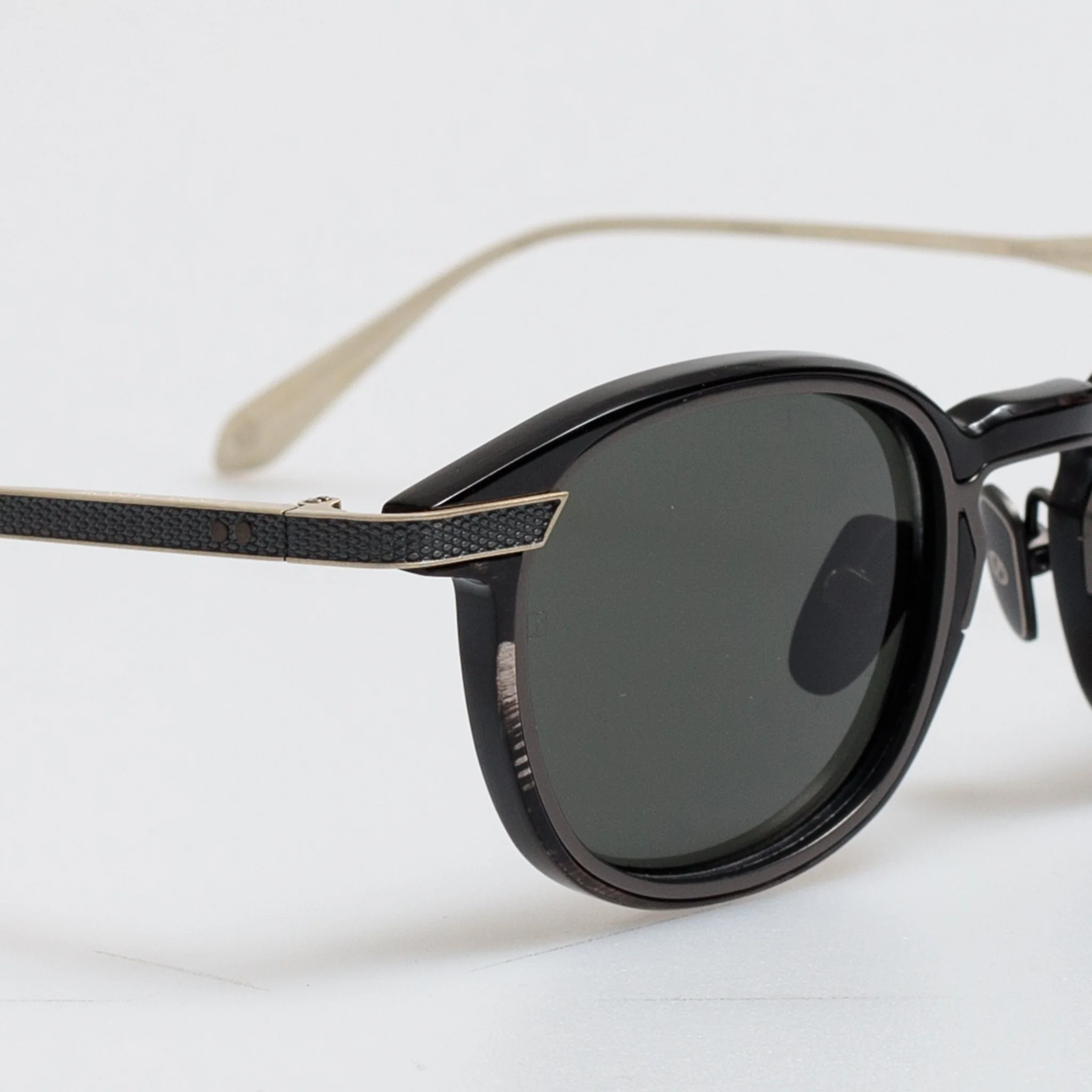 Moore Sunglasses in Buffalo Horn and 925 Sterling Silver - Image 3