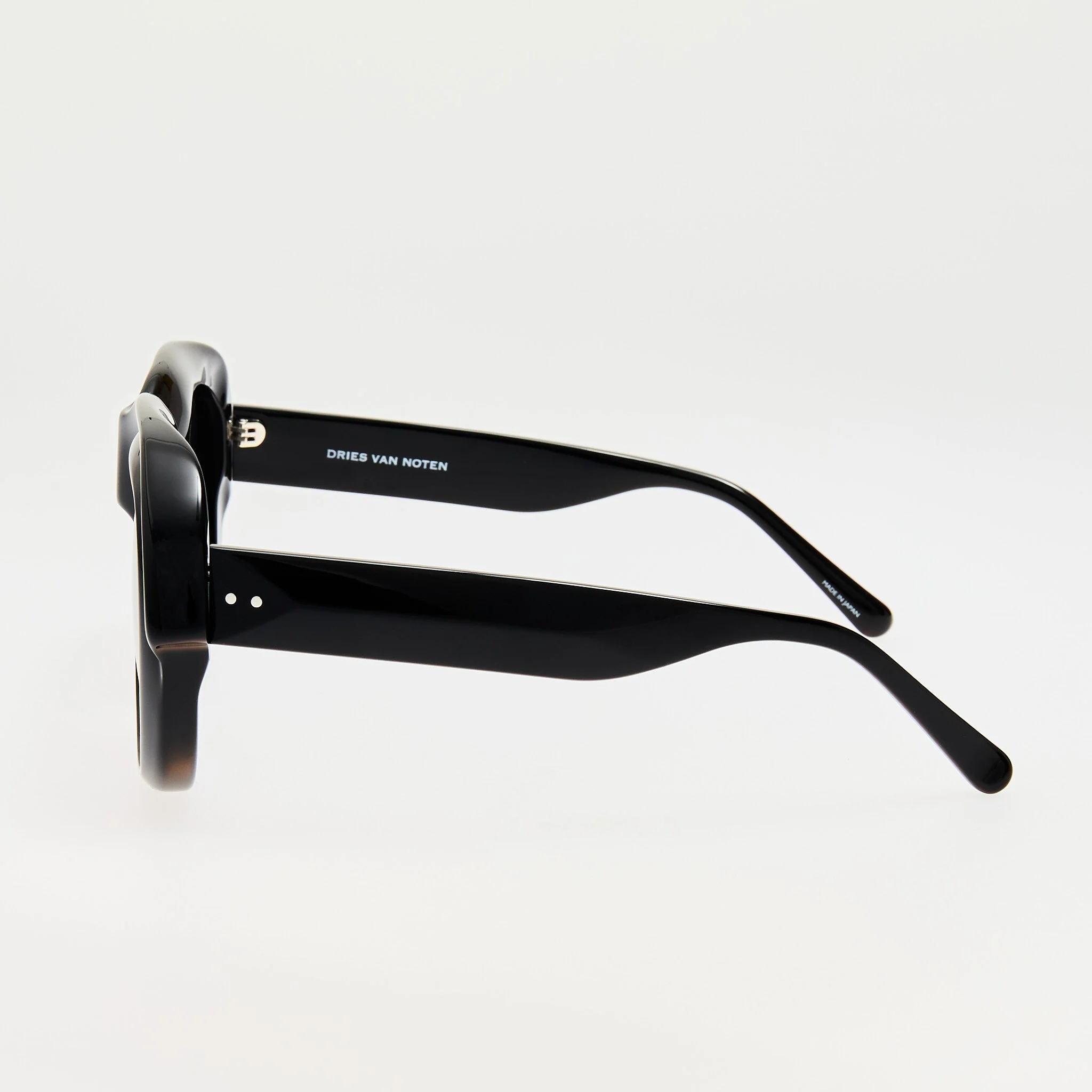Oversize Sunglasses in Black - Image 3