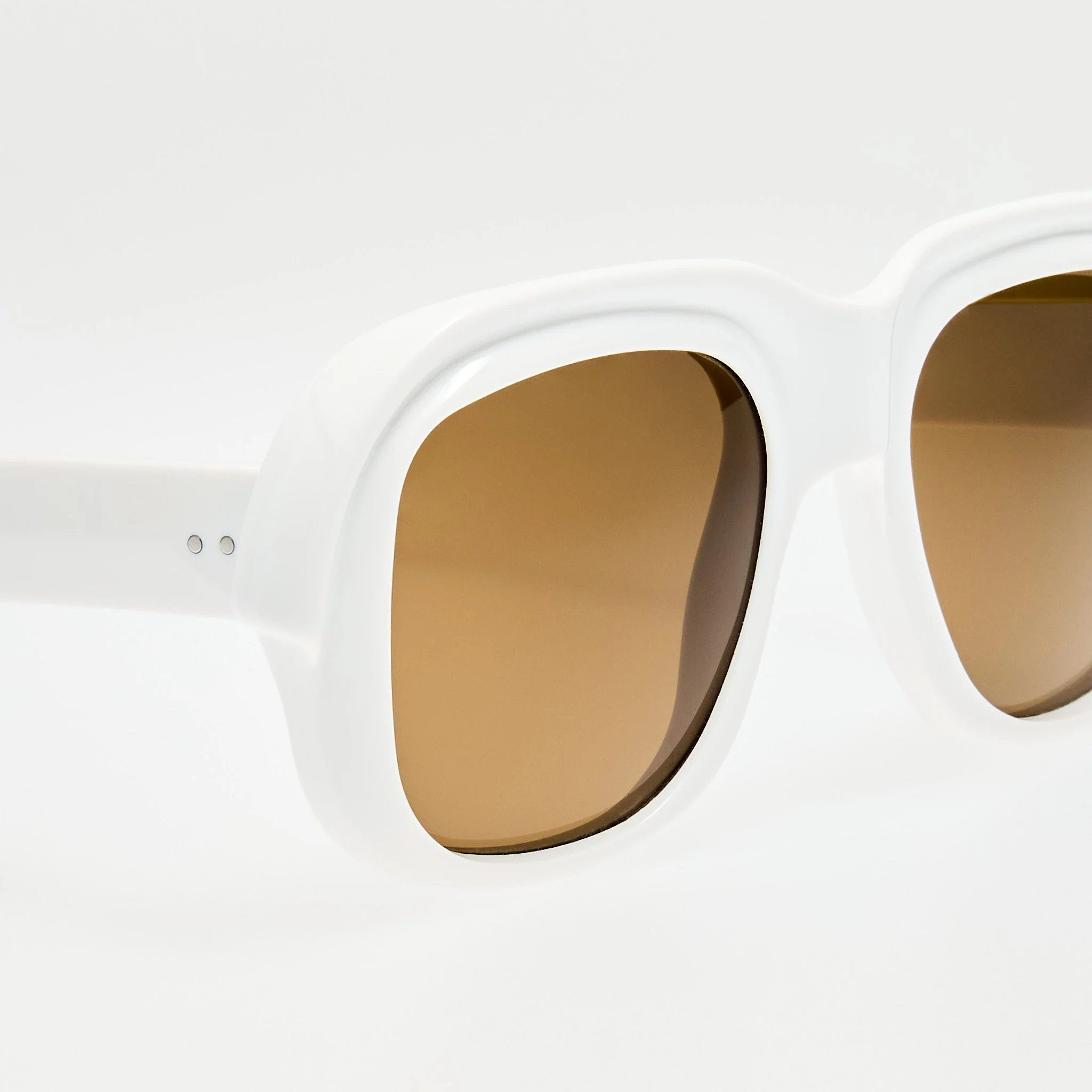 Oversize Sunglasses in Ecru - Image 4