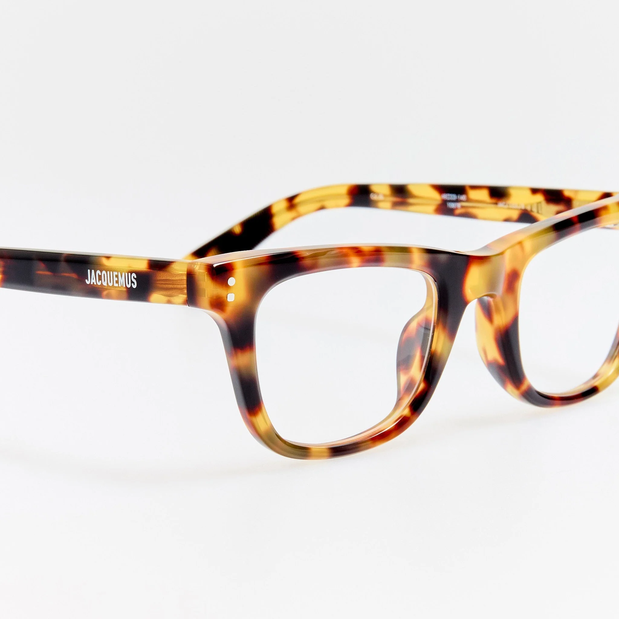 Pilotis Optical in Tortoiseshell - Image 4