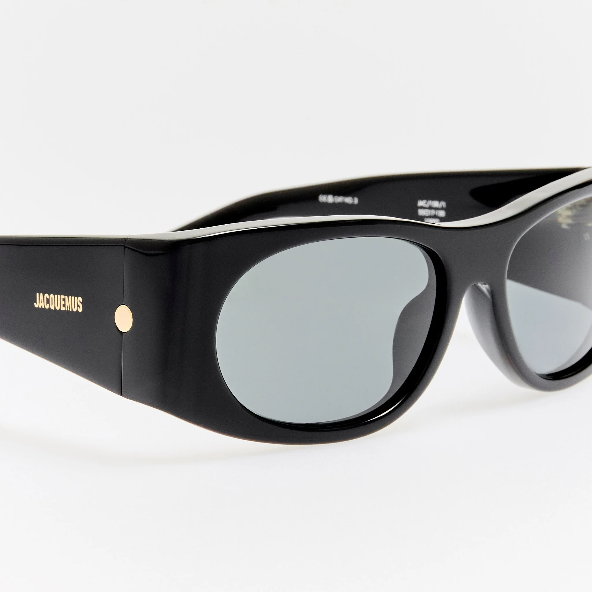 Plage Sunglasses in Black and Grey - Image 3