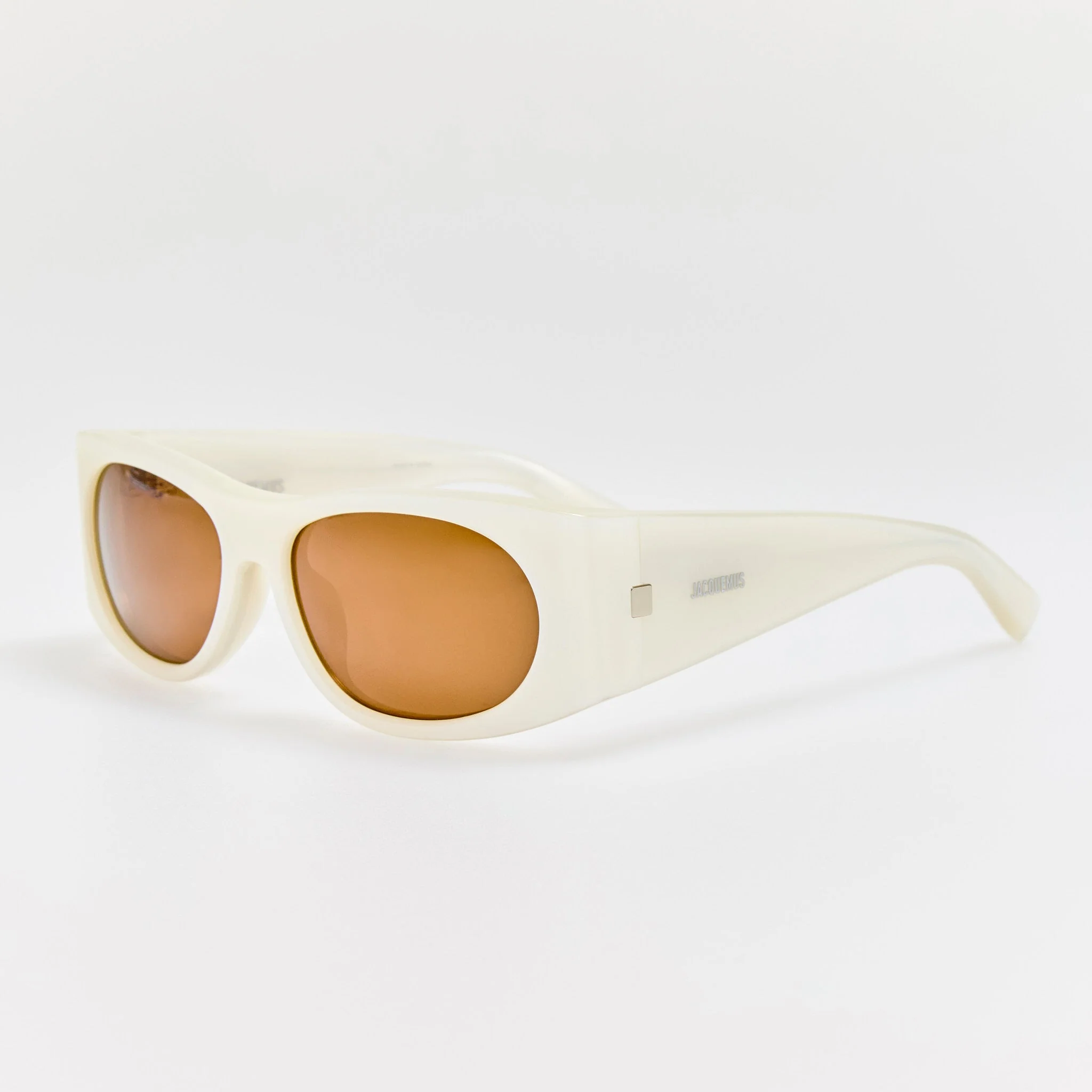 Plage Sunglasses in Metallic White - Image 3
